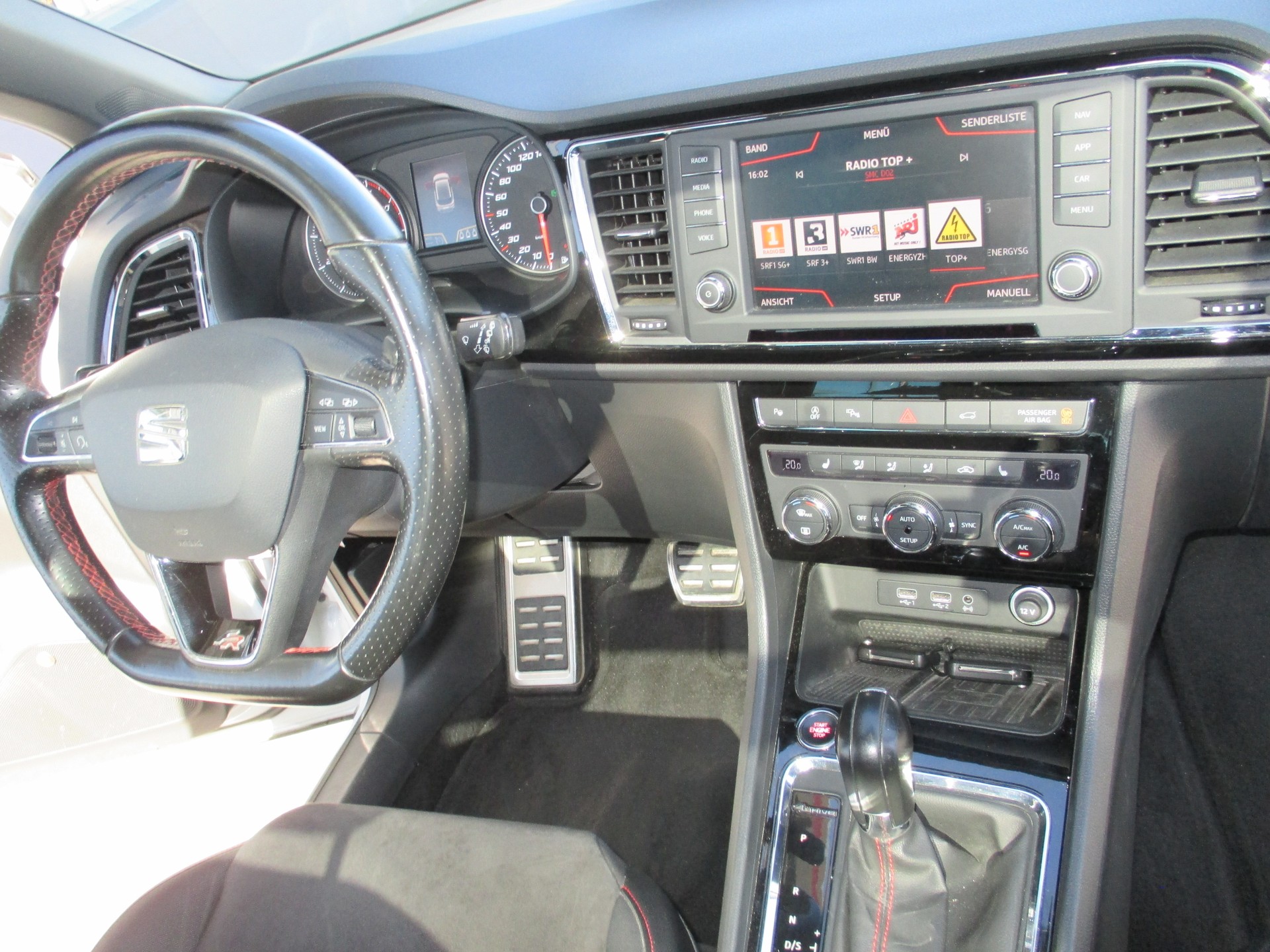 SEAT Ateca 2.0 TSI FR 4Drive DSG-image-12