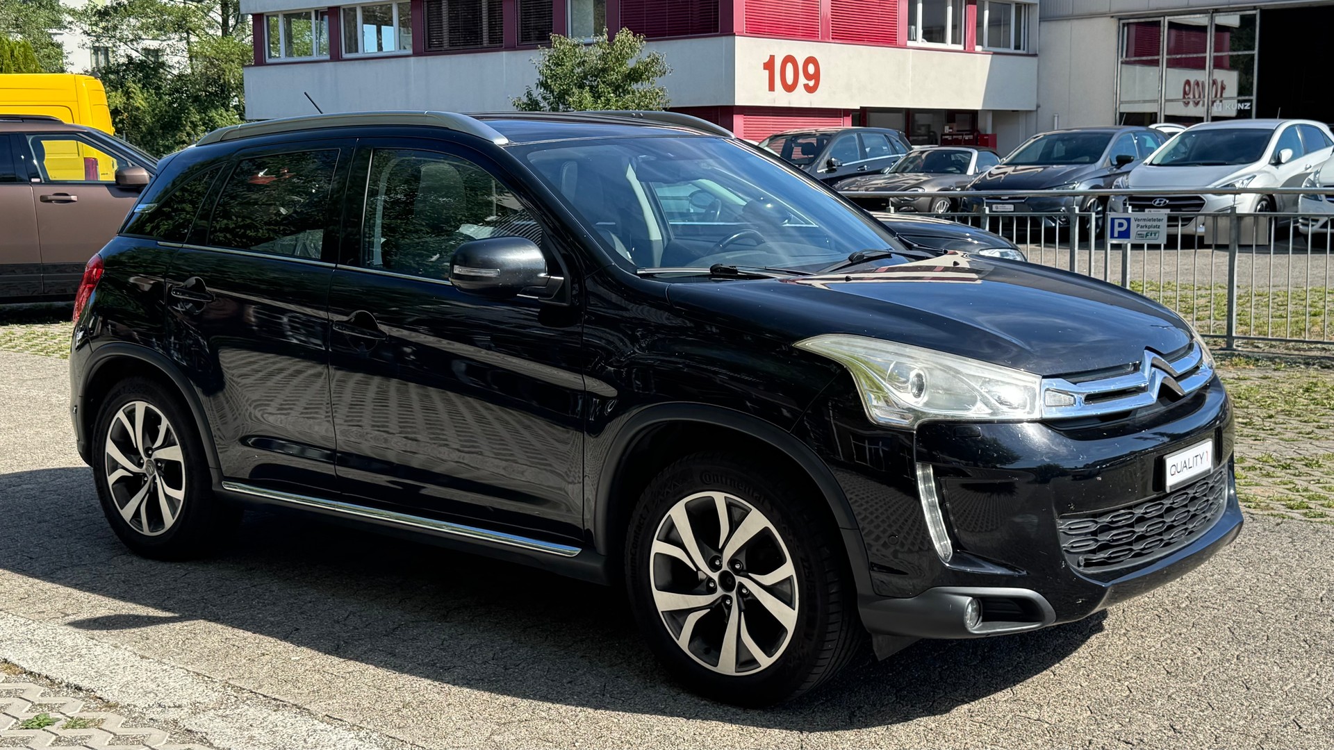 CITROEN C4 Aircross 1.8 HDi Séduction 4WD-image-2
