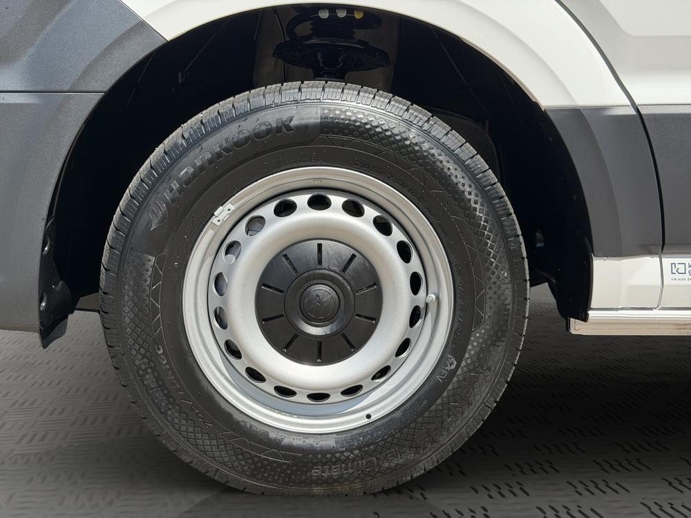 VW Crafter 35 2.0 BiTDI L3 HD A-image-11