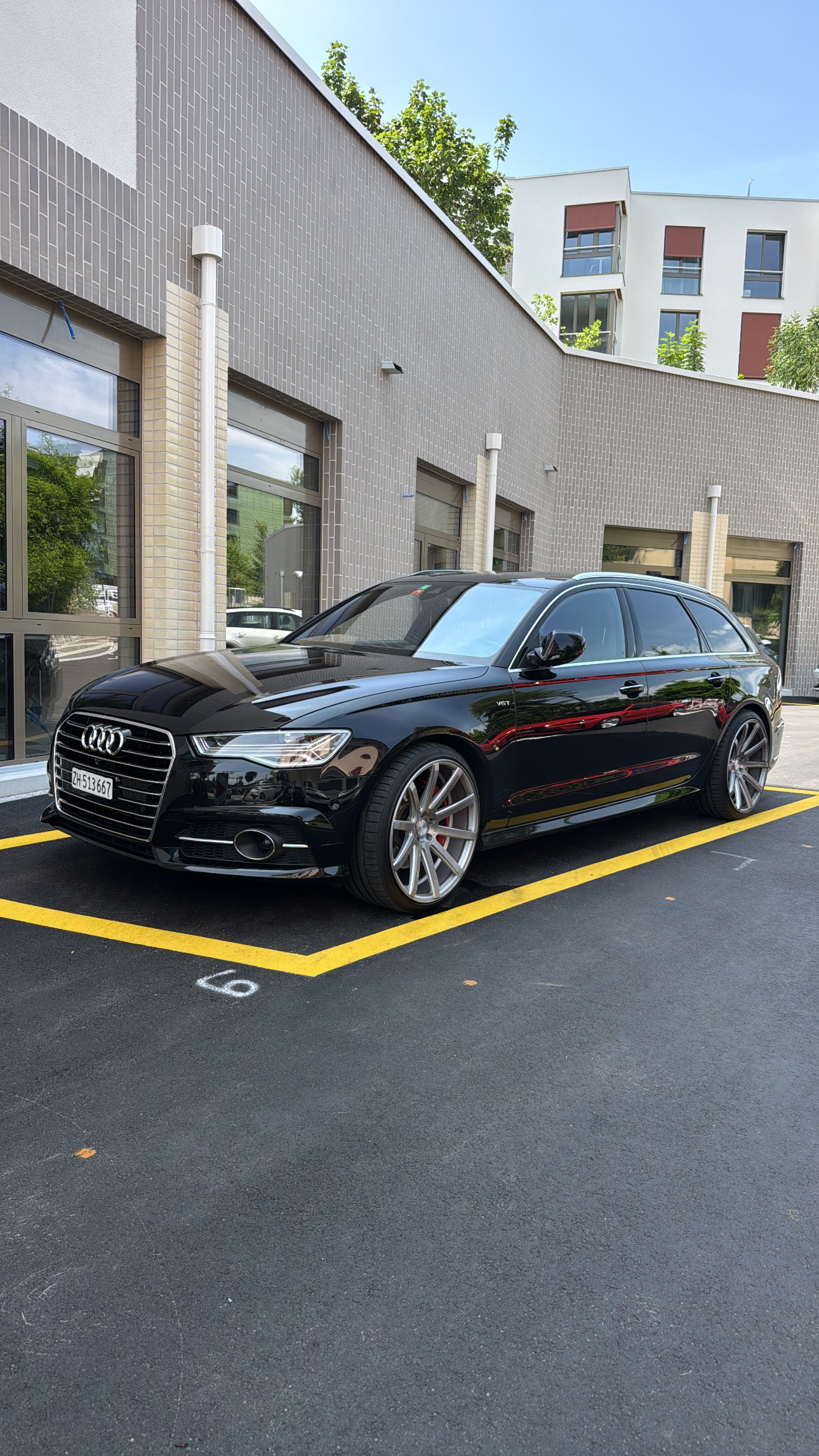 AUDI 3.0 V6 TDI Competition quattro-image-2