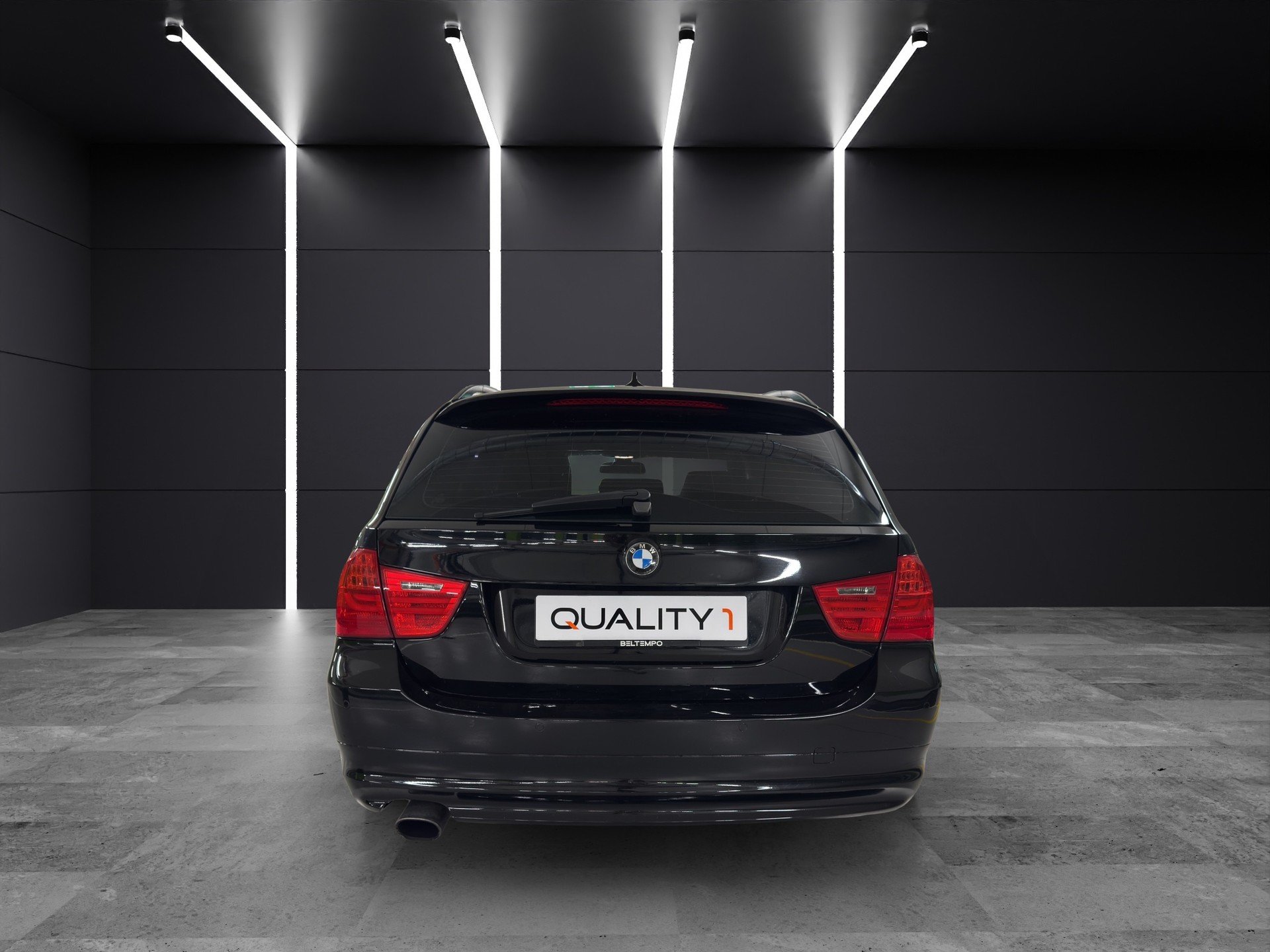BMW 320i Touring AccessPlus Steptronic-image-5