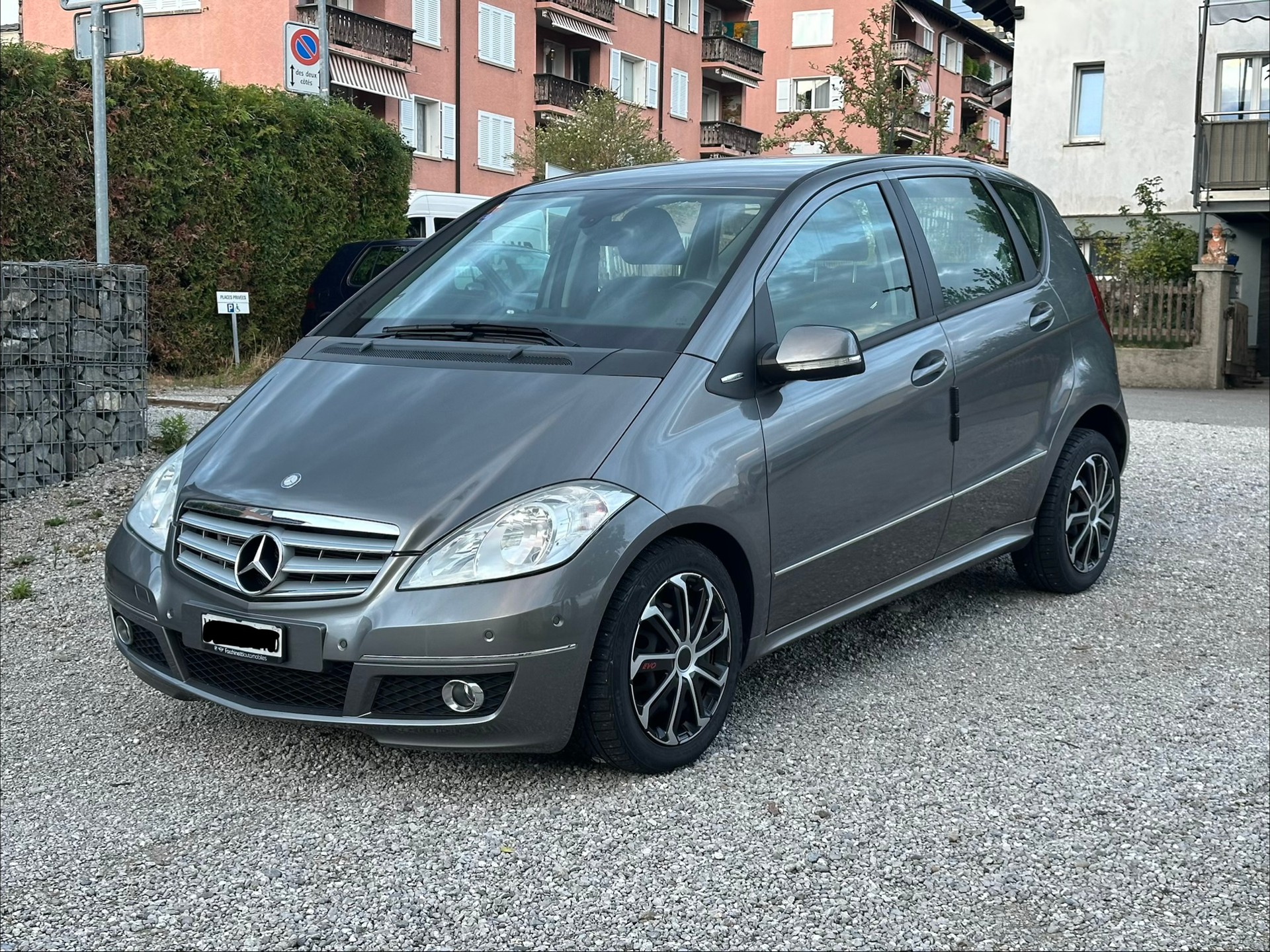 MERCEDES-BENZ A 180 Style Autotronic-image-5