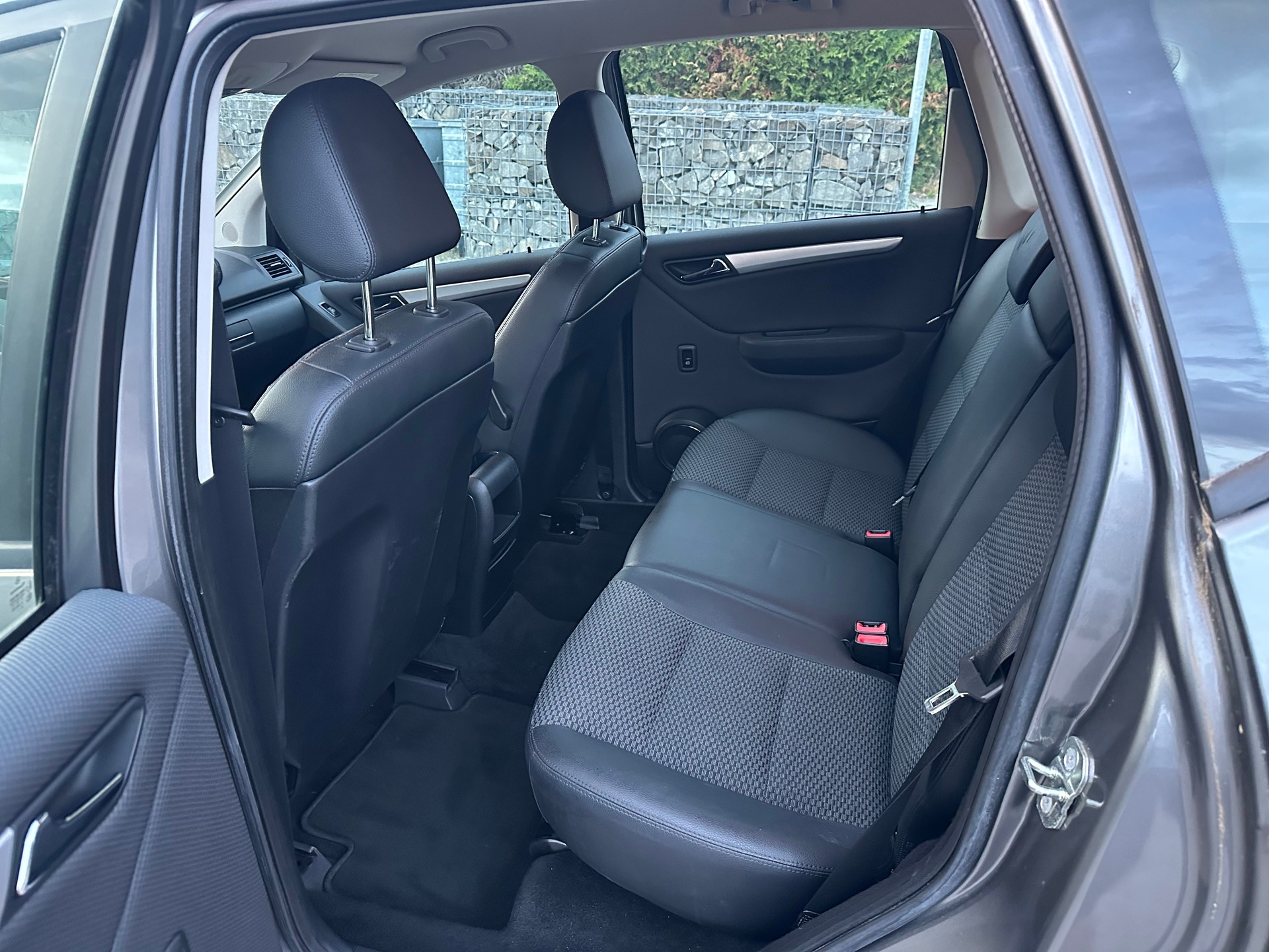 MERCEDES-BENZ A 180 Style Autotronic-image-3