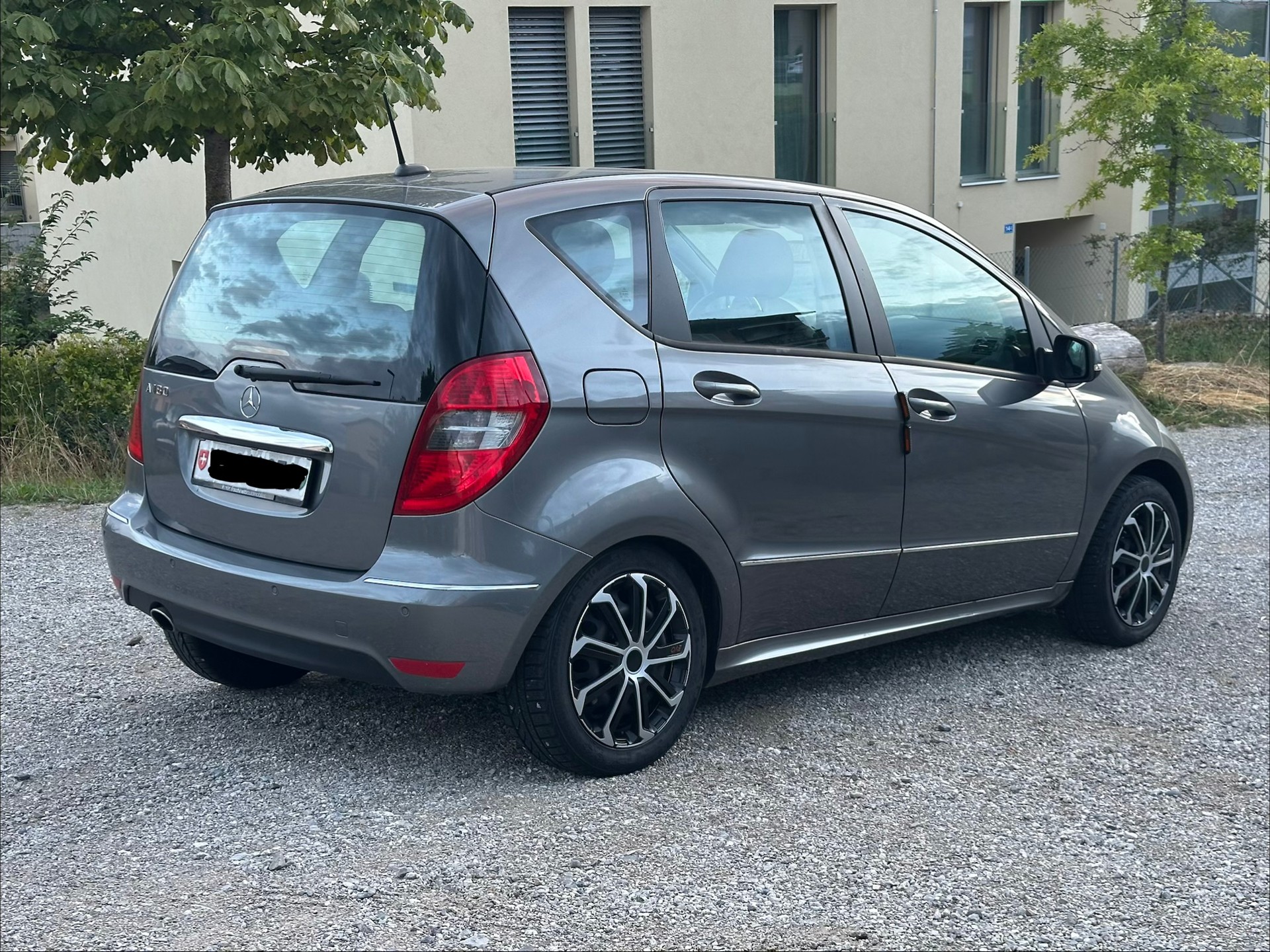 MERCEDES-BENZ A 180 Style Autotronic-image-4