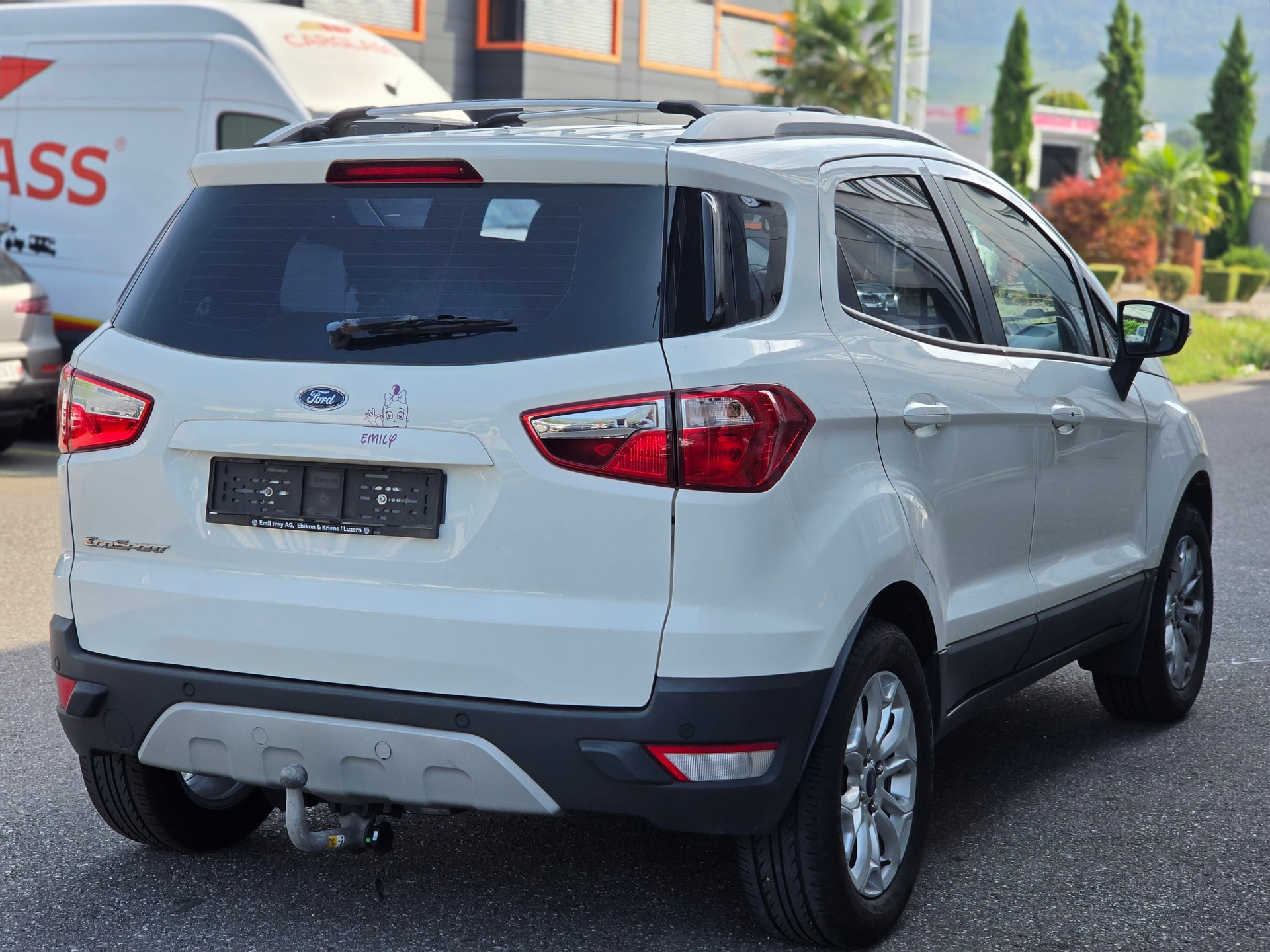 FORD EcoSport 1.5 Titanium PowerShift-image-4