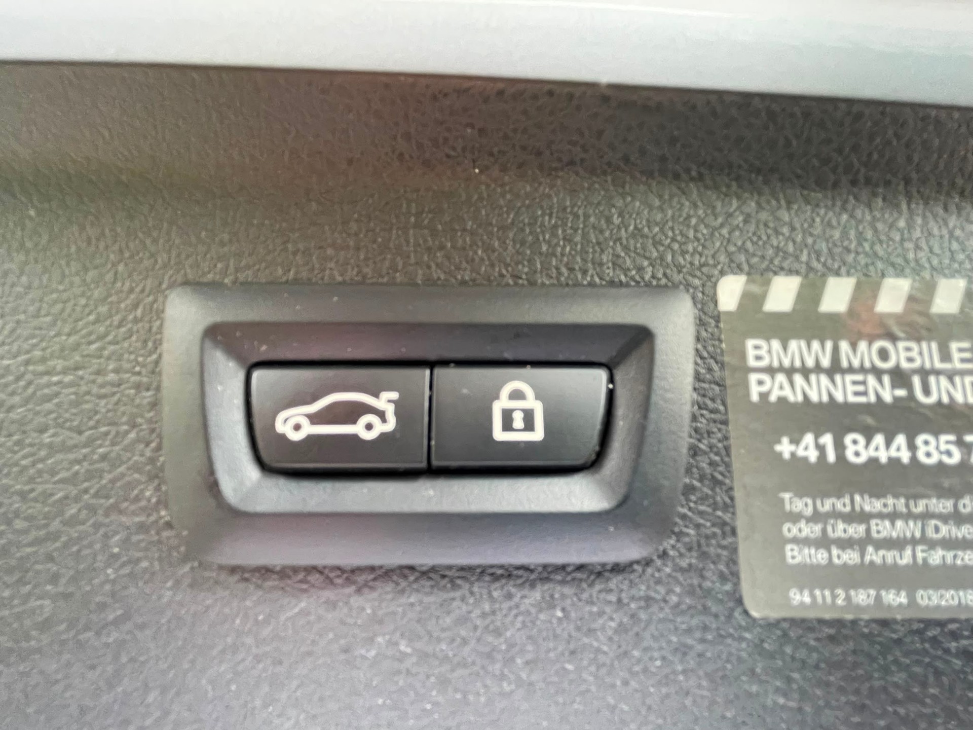 BMW 225xe iPerformance Active Tourer Steptronic | HUD | LED | Leder Dakota | Kamera | Memory | Navi PLUS-image-6