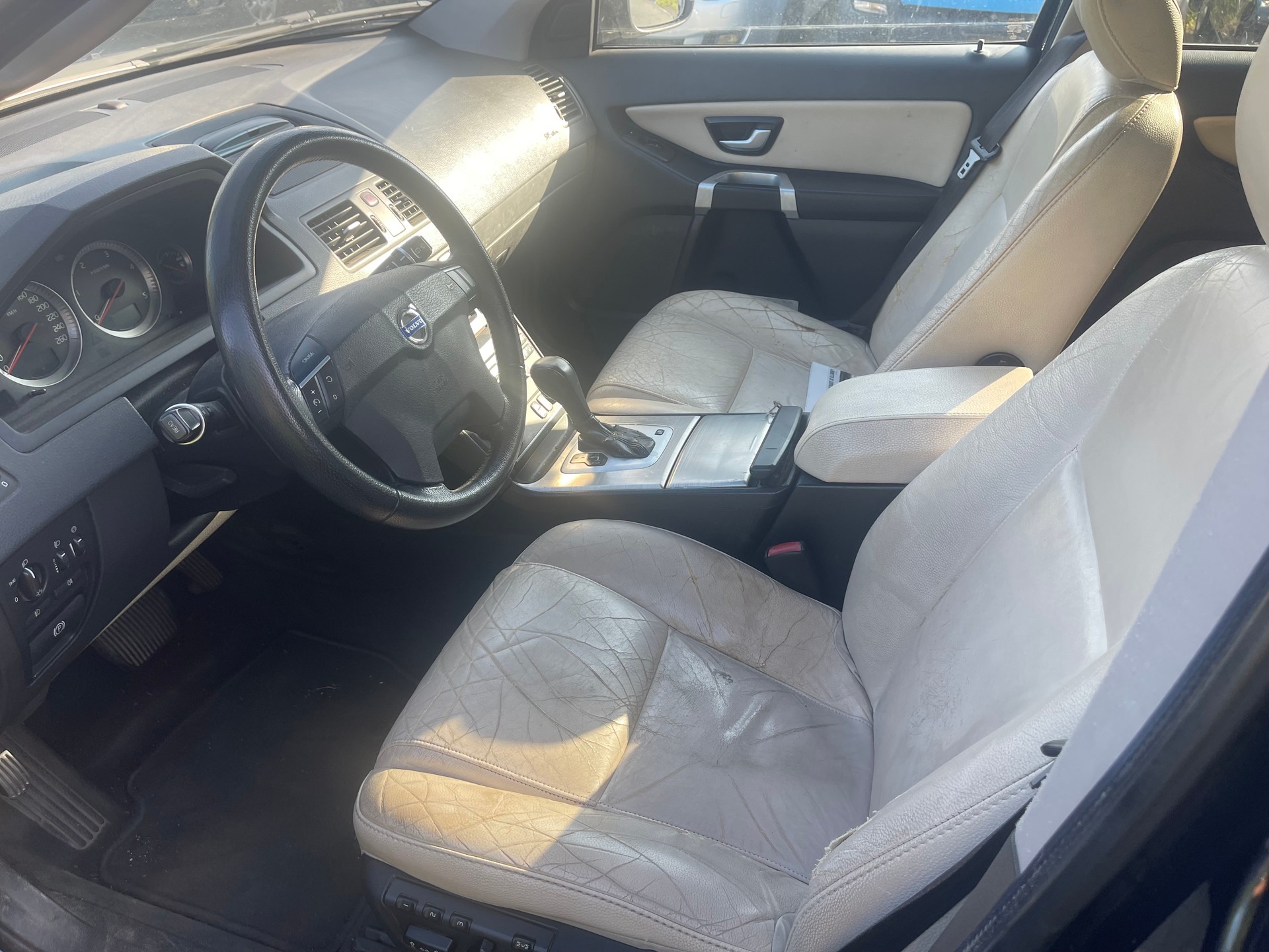 VOLVO XC90 D5 AWD Ocean Race Geartronic-image-8