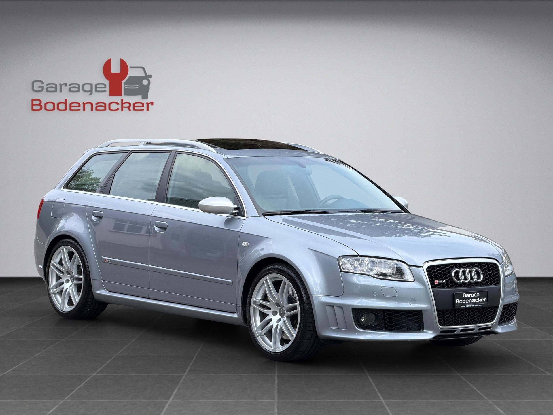 AUDI RS4 Avant 4.2 V8 quattro B7-image-7