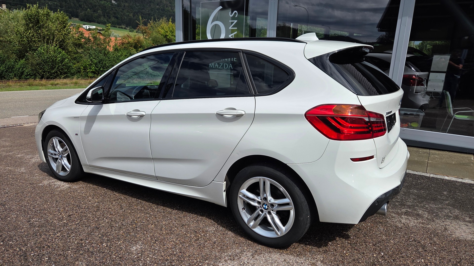 BMW 220 Xdrive Active Tourer Steptronic M Sport-image-6
