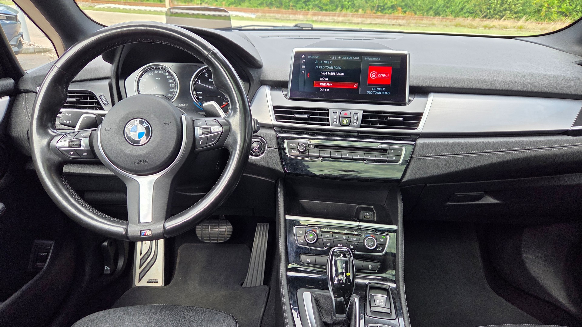 BMW 220 Xdrive Active Tourer Steptronic M Sport-image-14