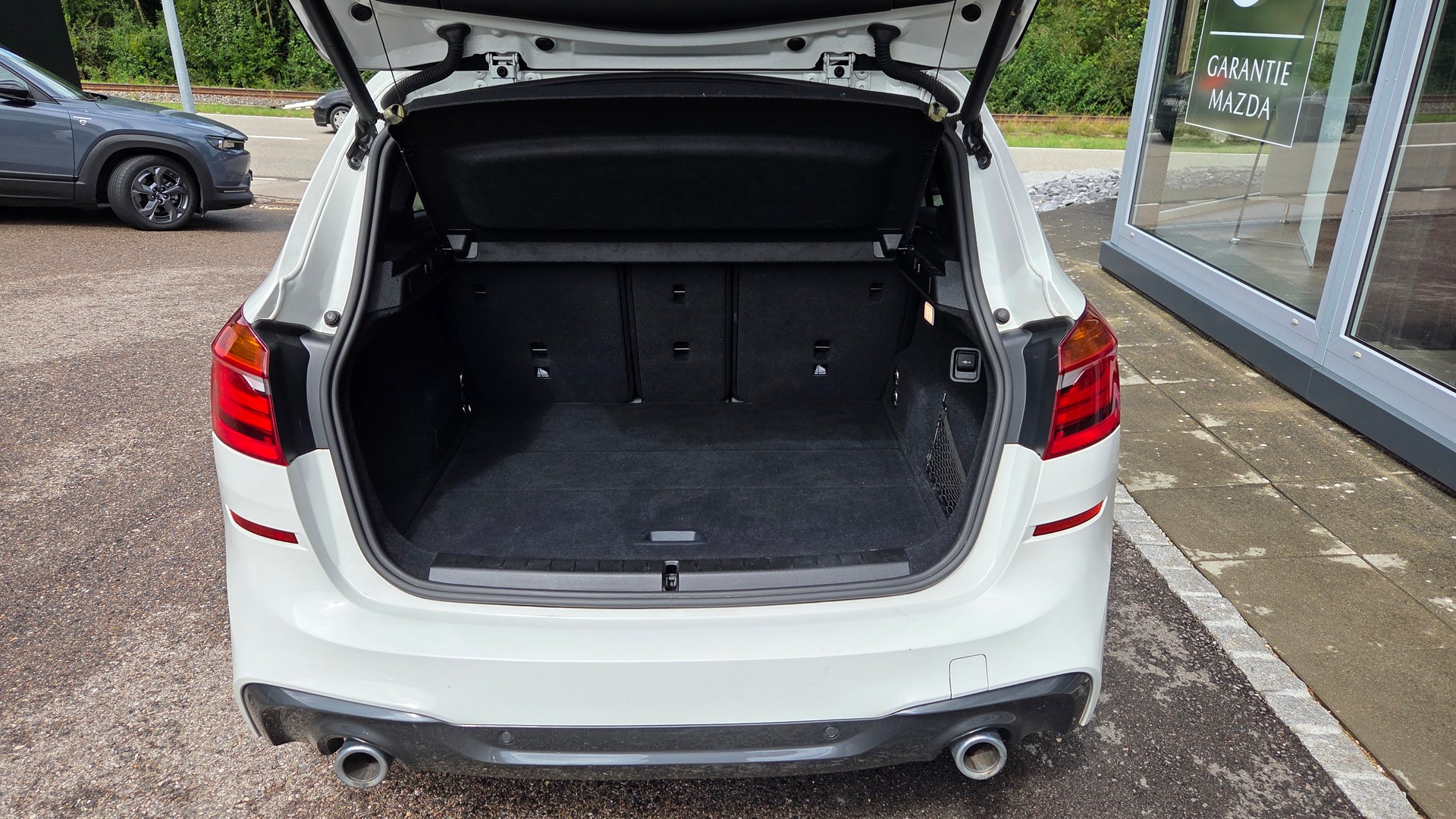 BMW 220 Xdrive Active Tourer Steptronic M Sport-image-8