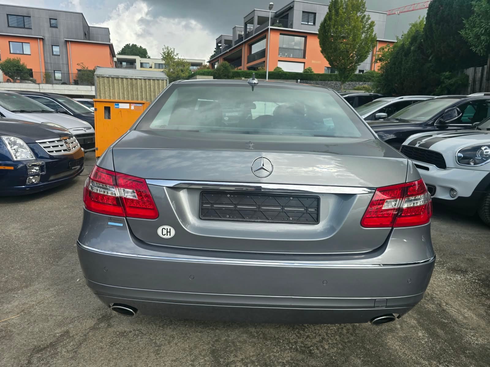 MERCEDES-BENZ E 350 CDI BlueEff. Avantgarde 4Matic 7G-Tronic-image-6