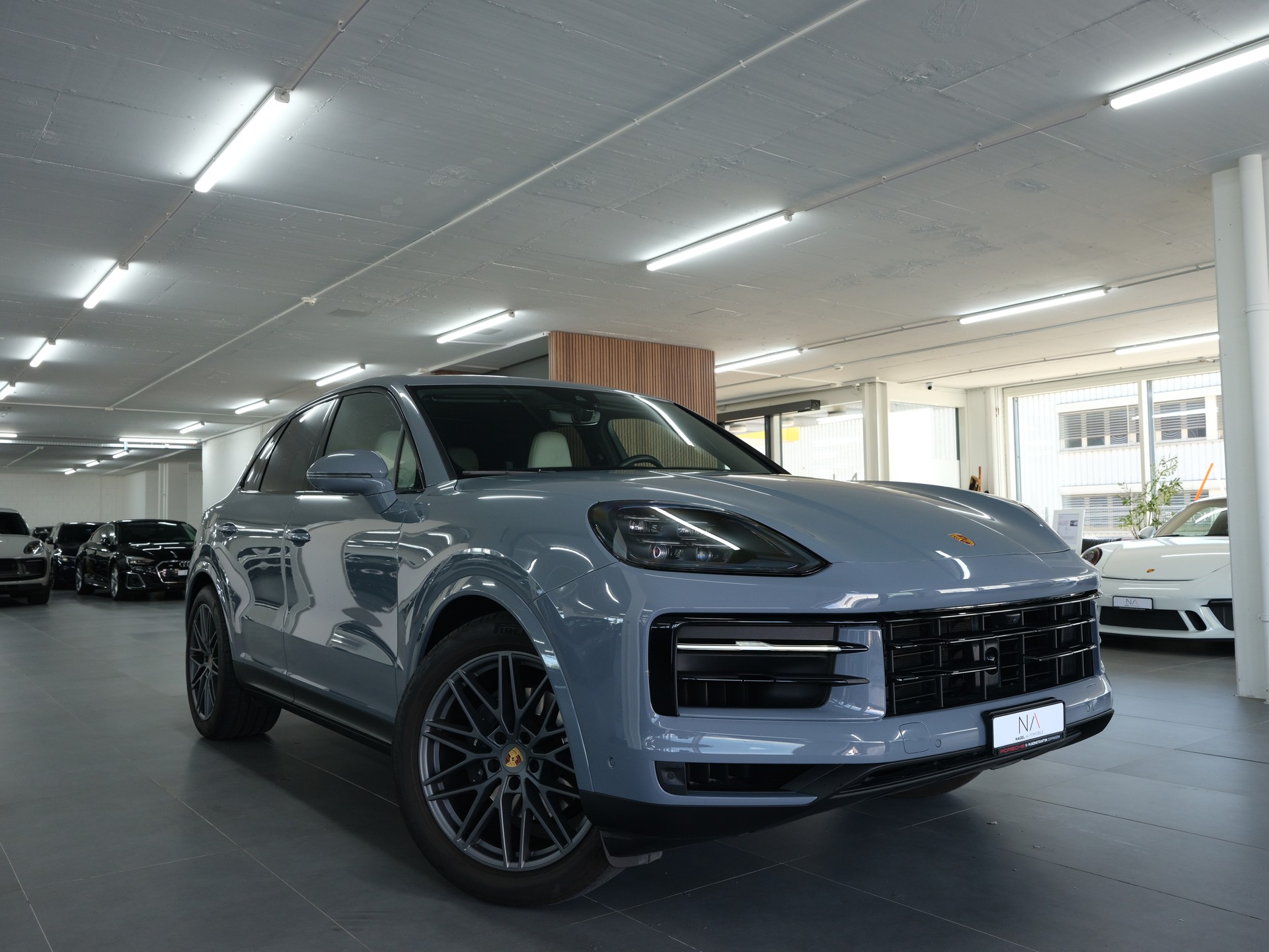 PORSCHE Cayenne Tiptronic *Porsche Aproved* *Panorama* *Sport Chrono*-image-0