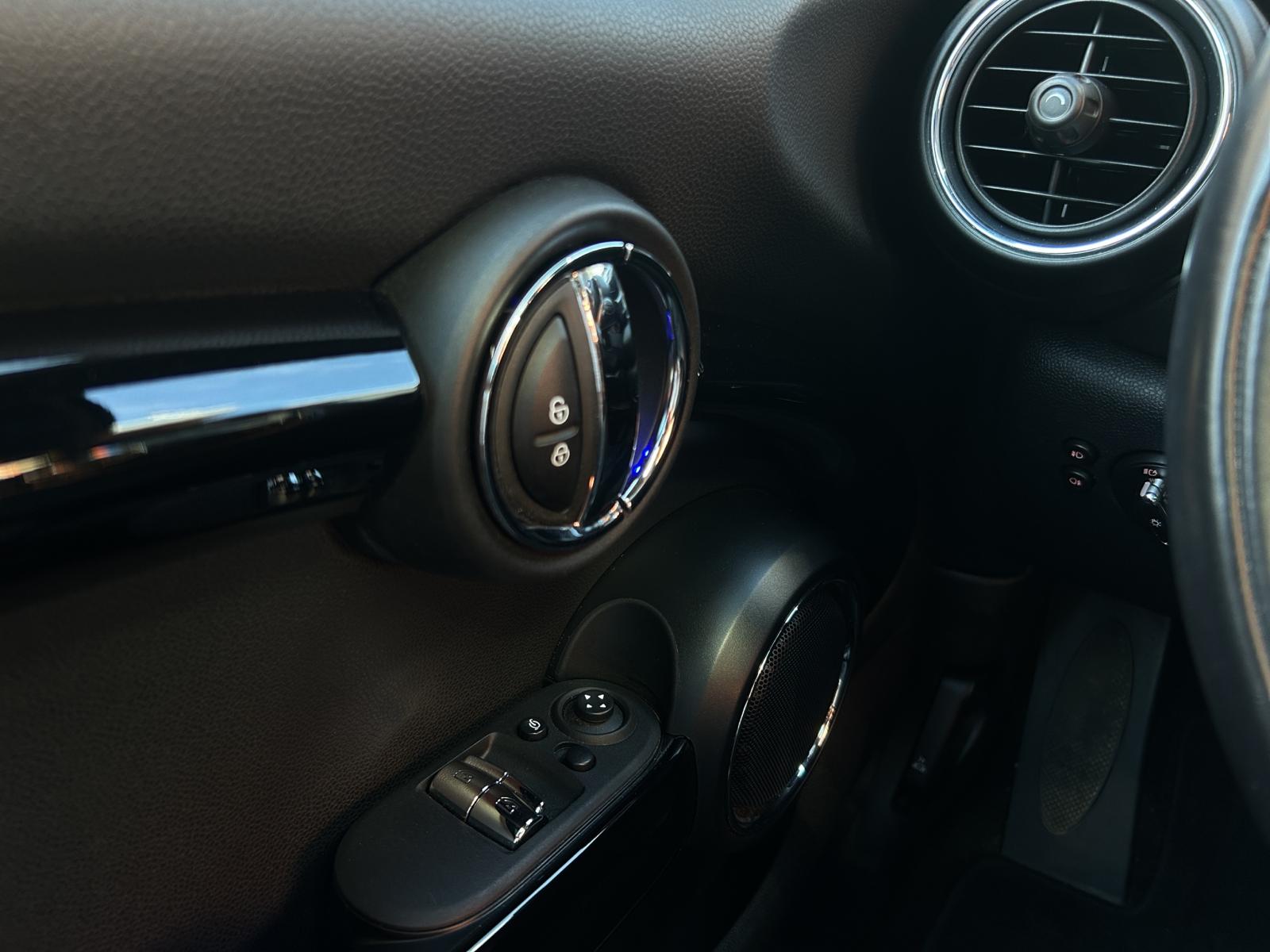 MINI Cooper S Steptronic DKG-image-19