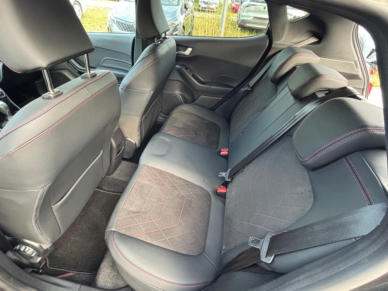 FORD Fiesta 1.0 SCTi MHEV ST Line X Automat-image-11