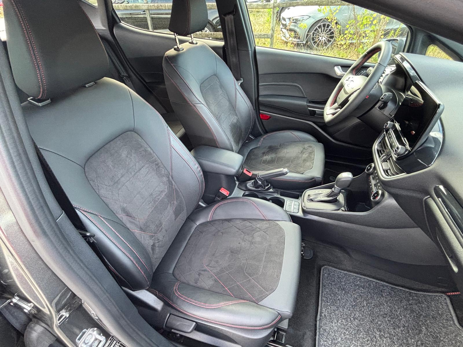 FORD Fiesta 1.0 SCTi MHEV ST Line X Automat-image-12