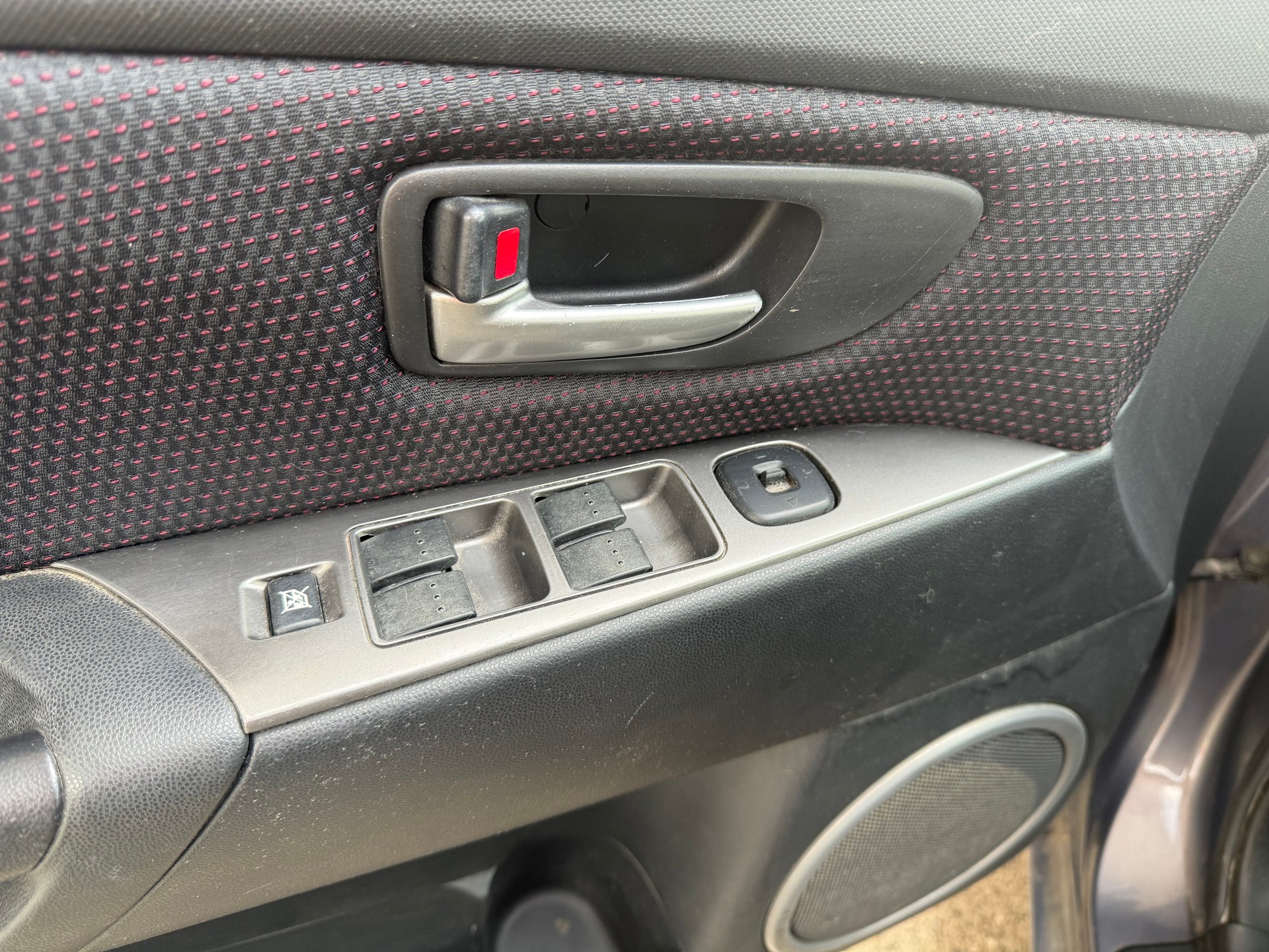MAZDA 3 1.6 16V Confort-image-9
