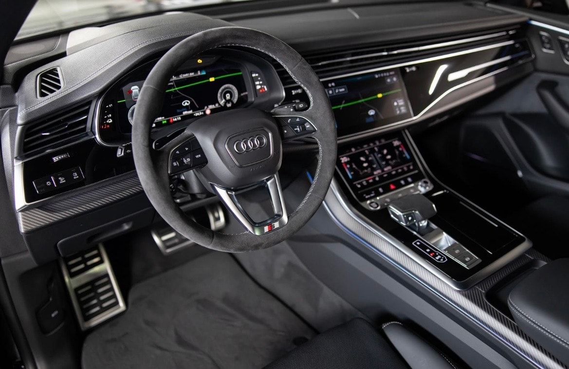 AUDI Q8 SUV TFSI e quattro 360 kW tiptronic-image-18