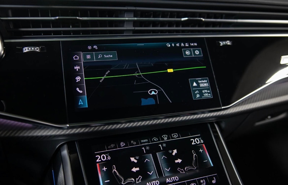 AUDI Q8 SUV TFSI e quattro 360 kW tiptronic-image-21