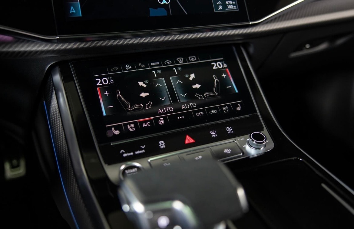 AUDI Q8 SUV TFSI e quattro 360 kW tiptronic-image-20