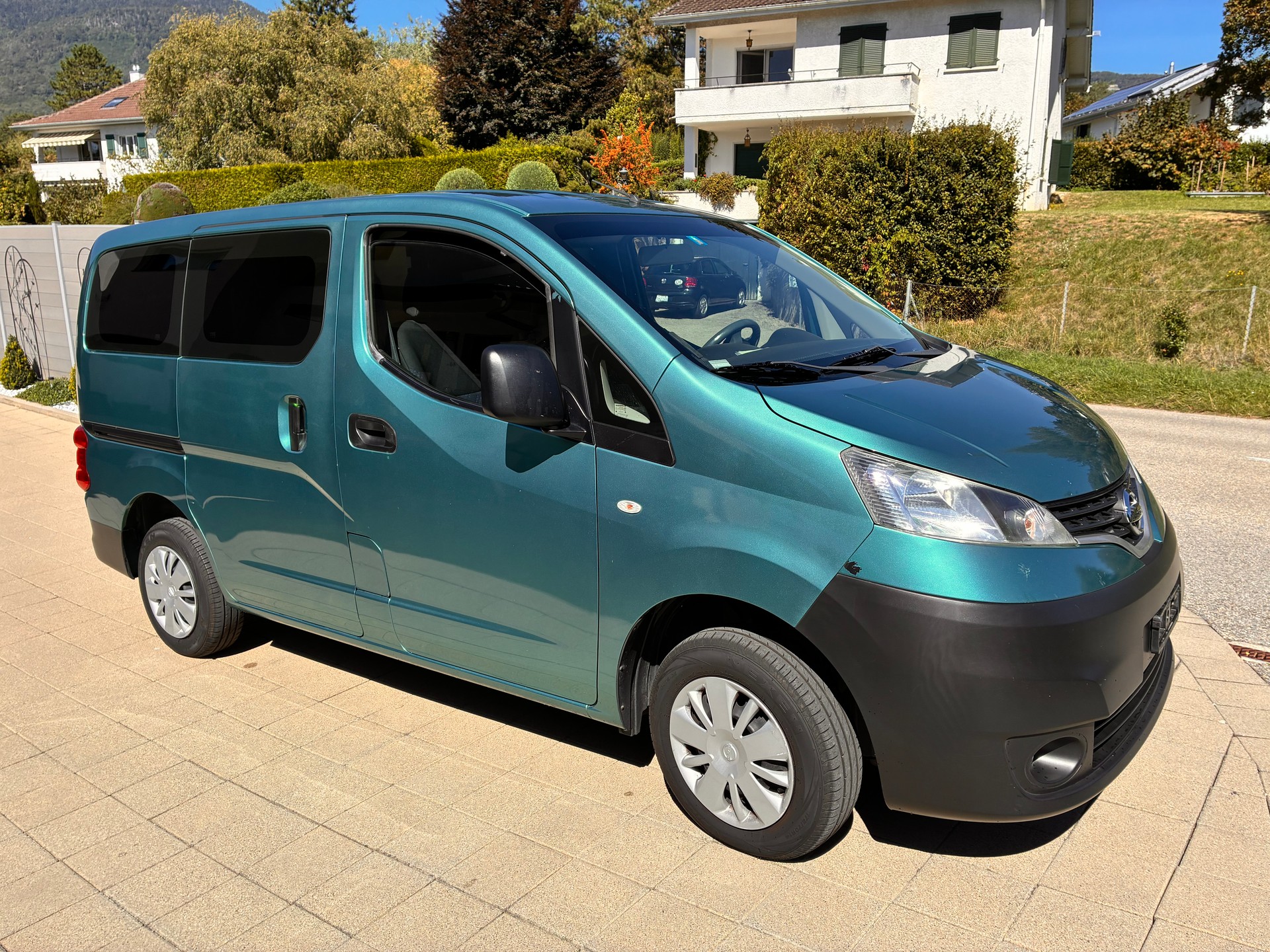 NISSAN 1.6 16V Premium-image-0