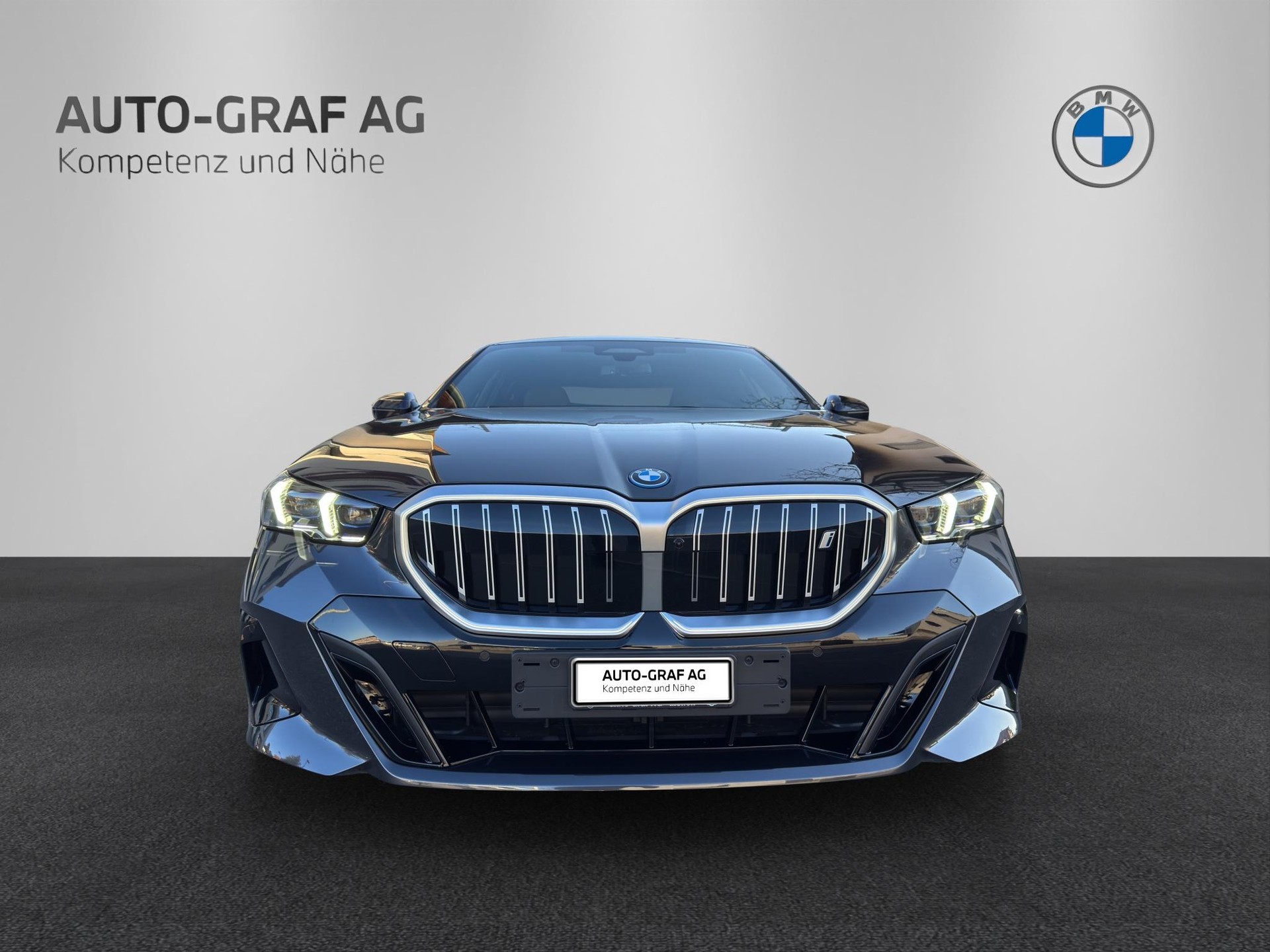BMW i5 G60 xDrive40 M Sport Edition-image-7