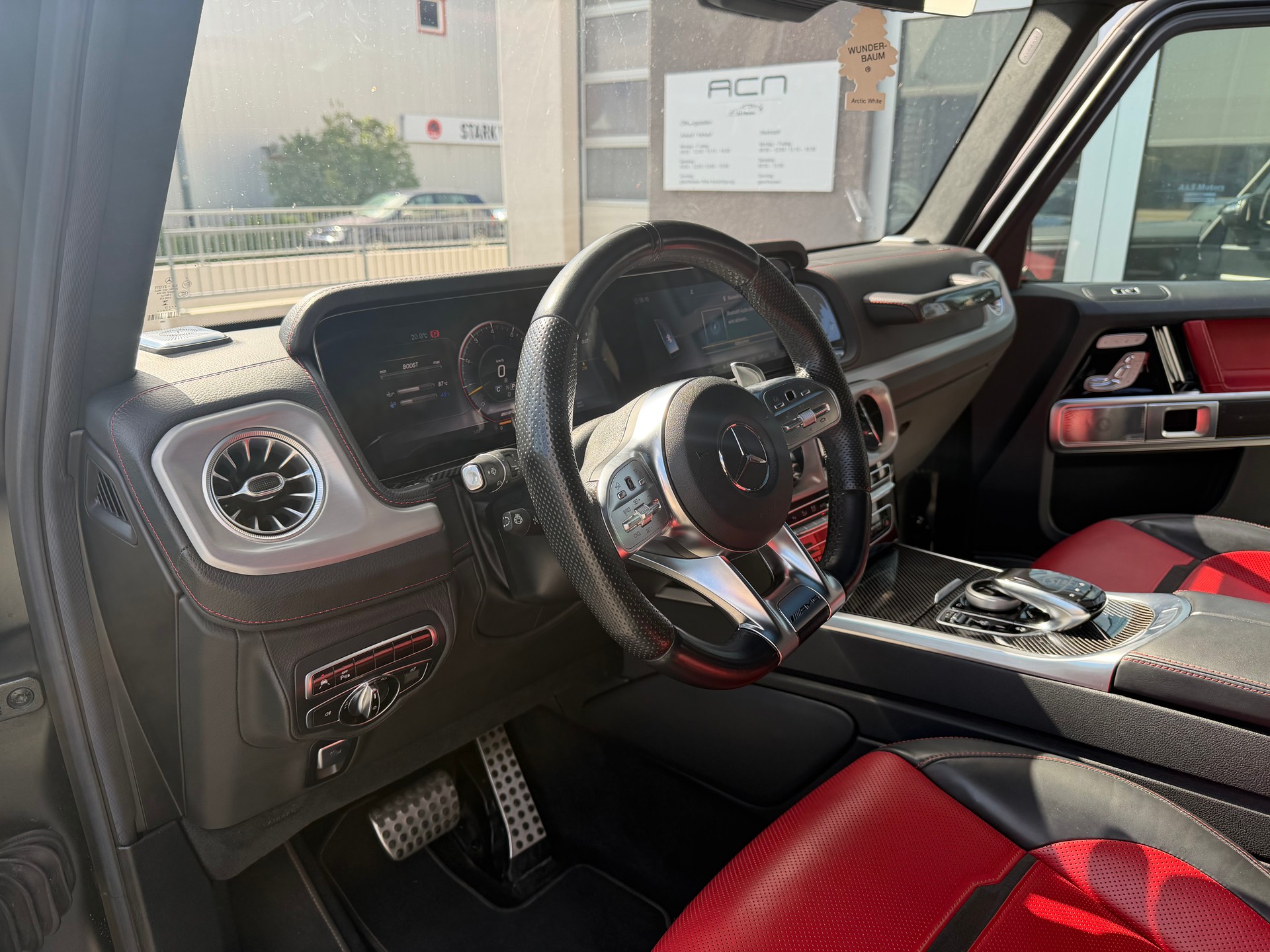 MERCEDES-BENZ G 63 AMG Speedshift Plus G-Tronic-image-10