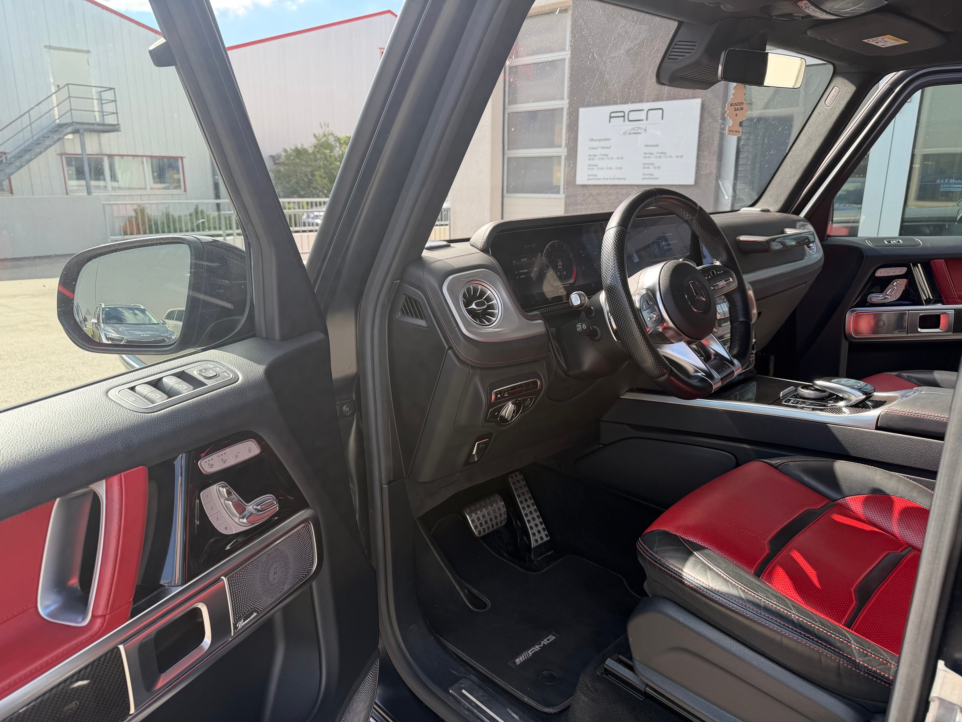 MERCEDES-BENZ G 63 AMG Speedshift Plus G-Tronic-image-7