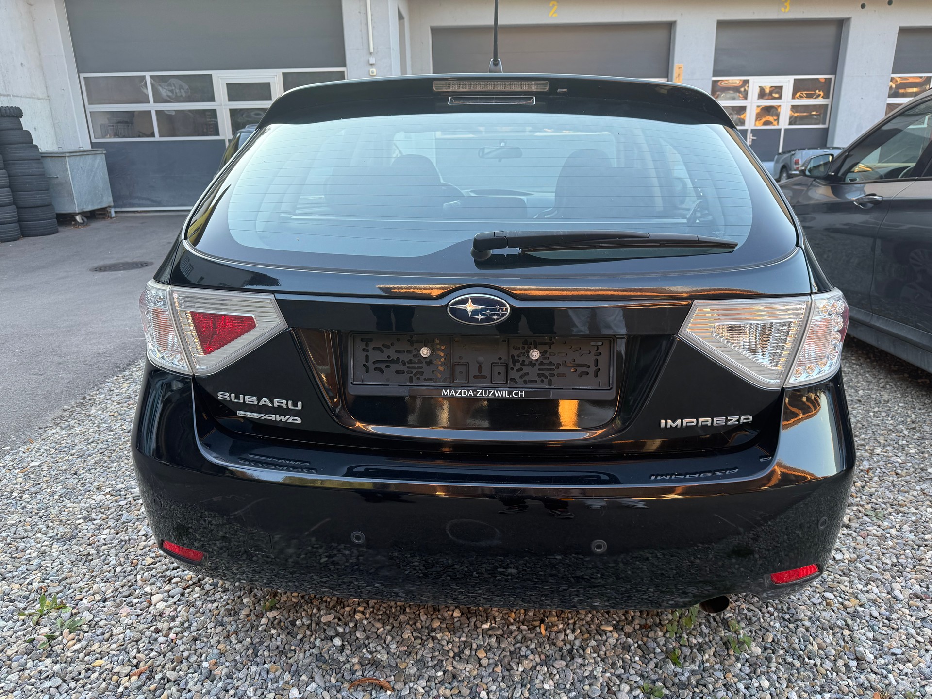 SUBARU Impreza 2.0R Swiss Automatic-image-2