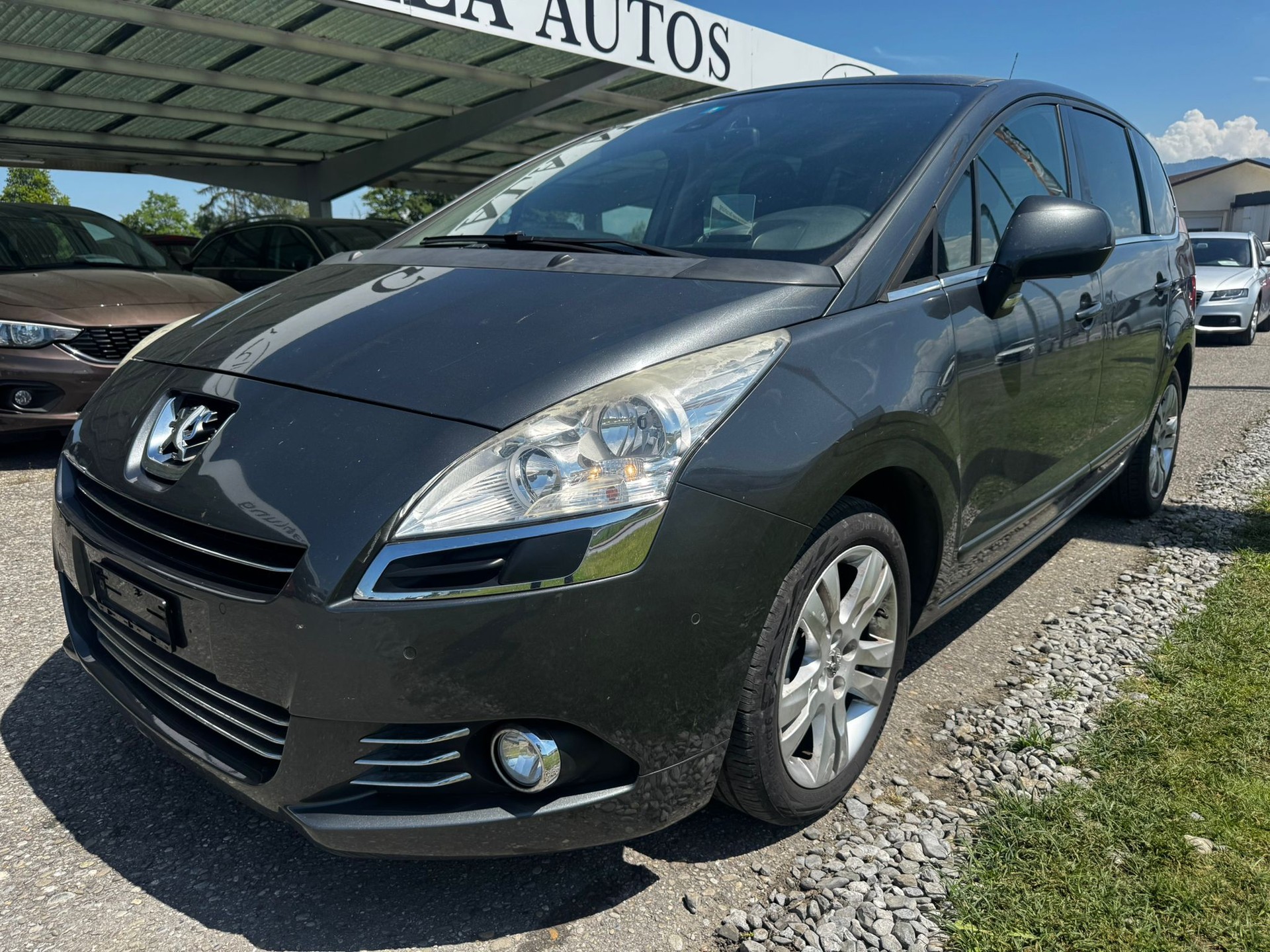 PEUGEOT 5008 1.6 HDI Sport EGS6