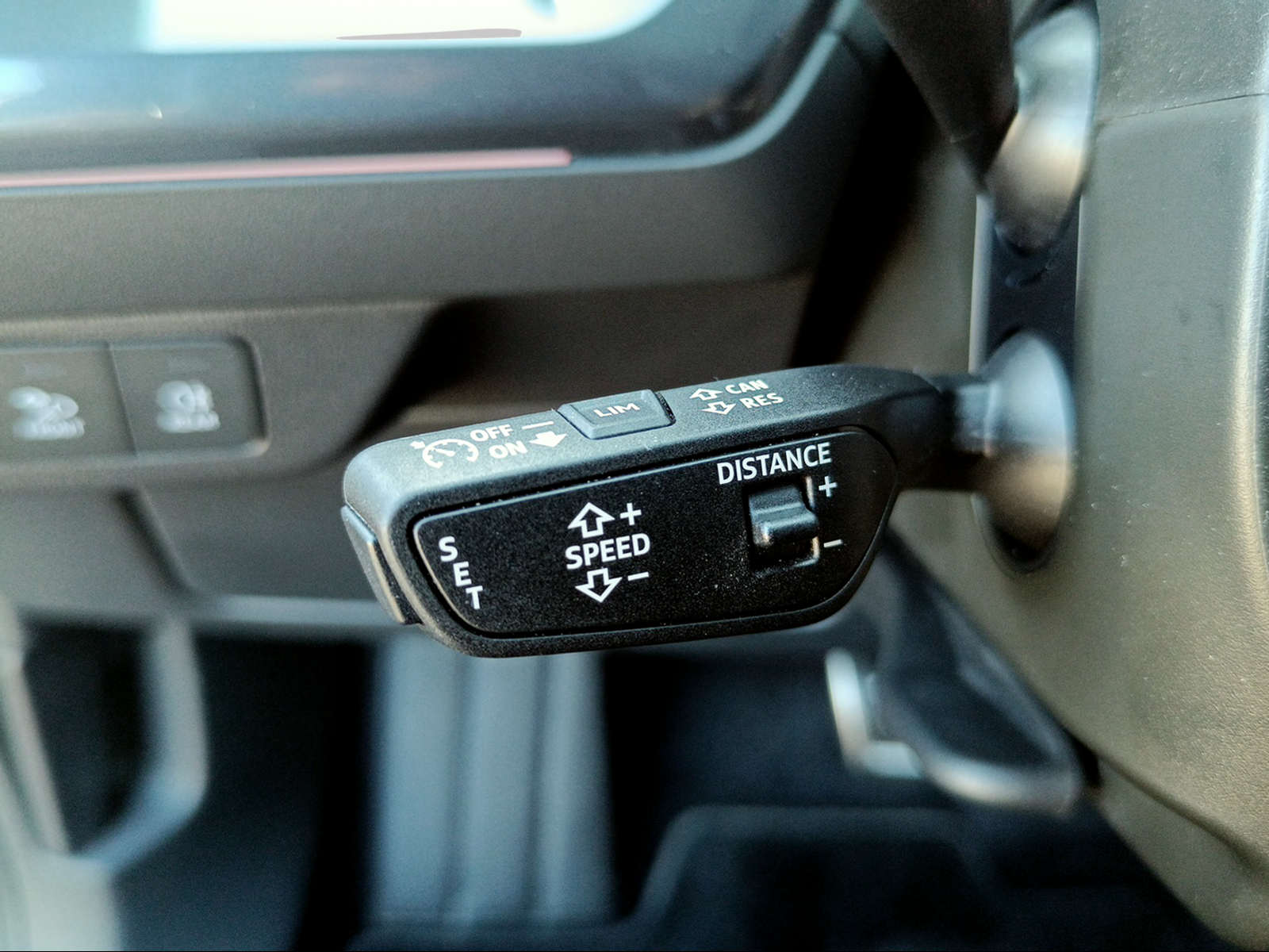AUDI Audi Q4 45 e-tron Quattro S-Line / TOP Ausrüstung / CH-Modell Werksgarantie + Gratisservice-image-13