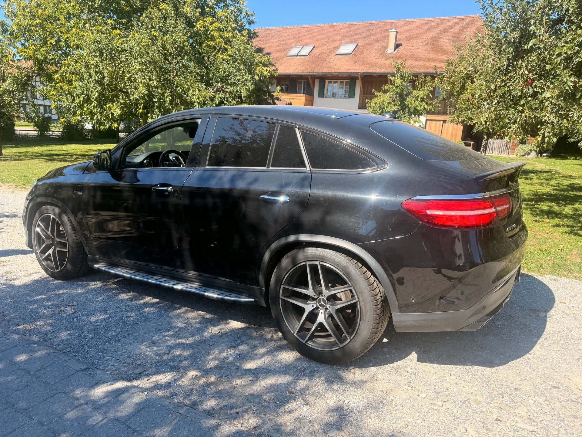 MERCEDES-BENZ GLE 43 AMG-image-2