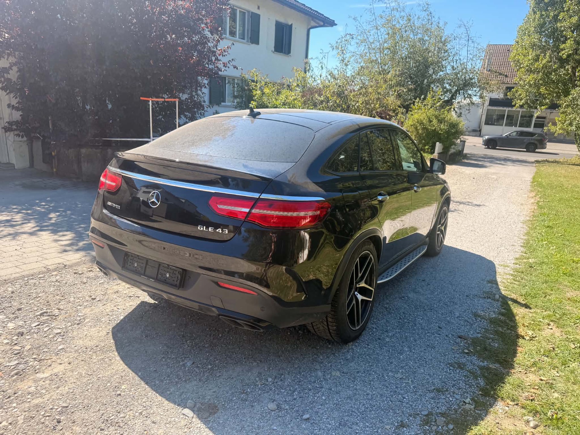 MERCEDES-BENZ GLE 43 AMG-image-3