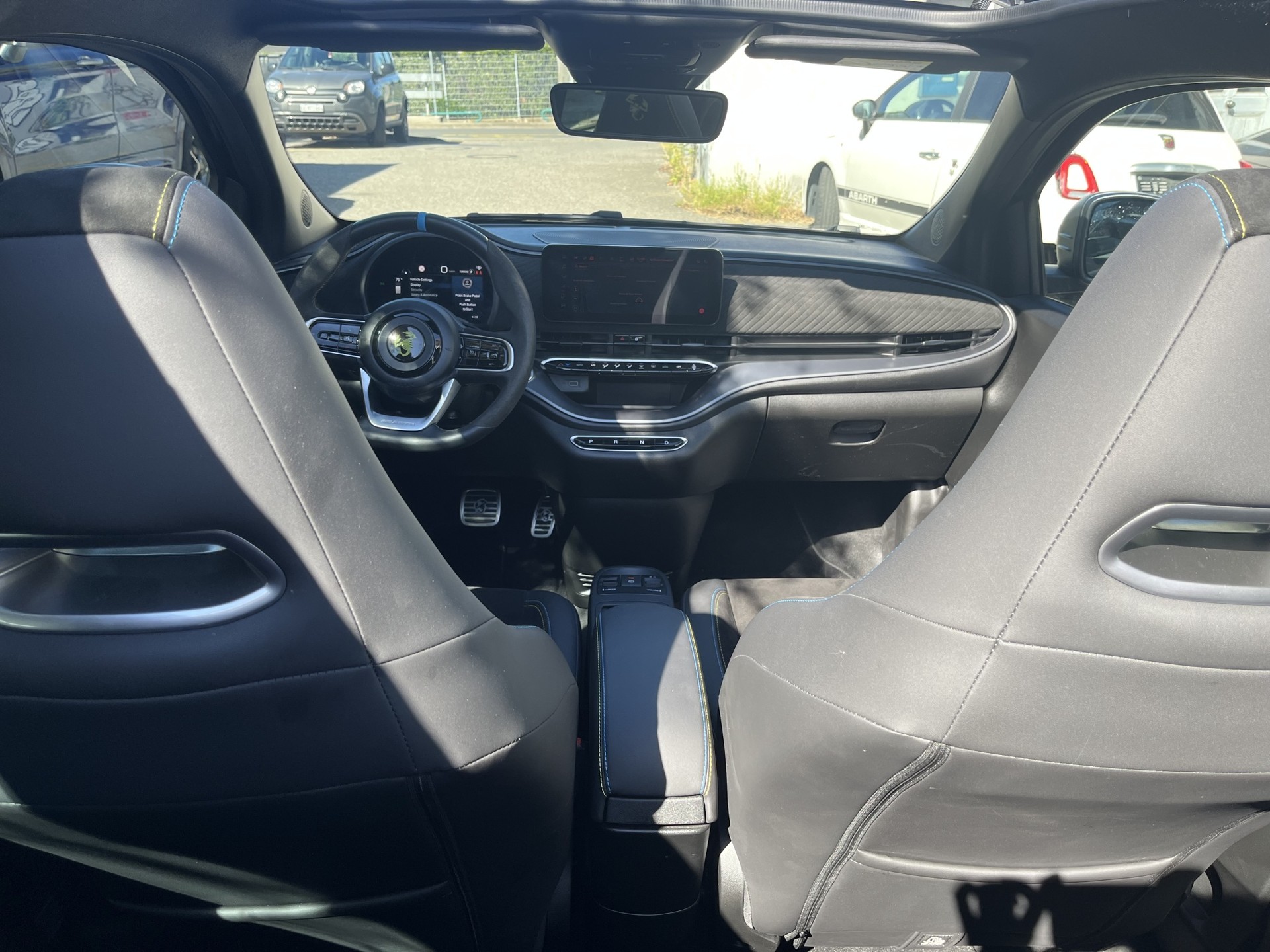 FIAT Abarth Cabrio 500e Turismo-image-6