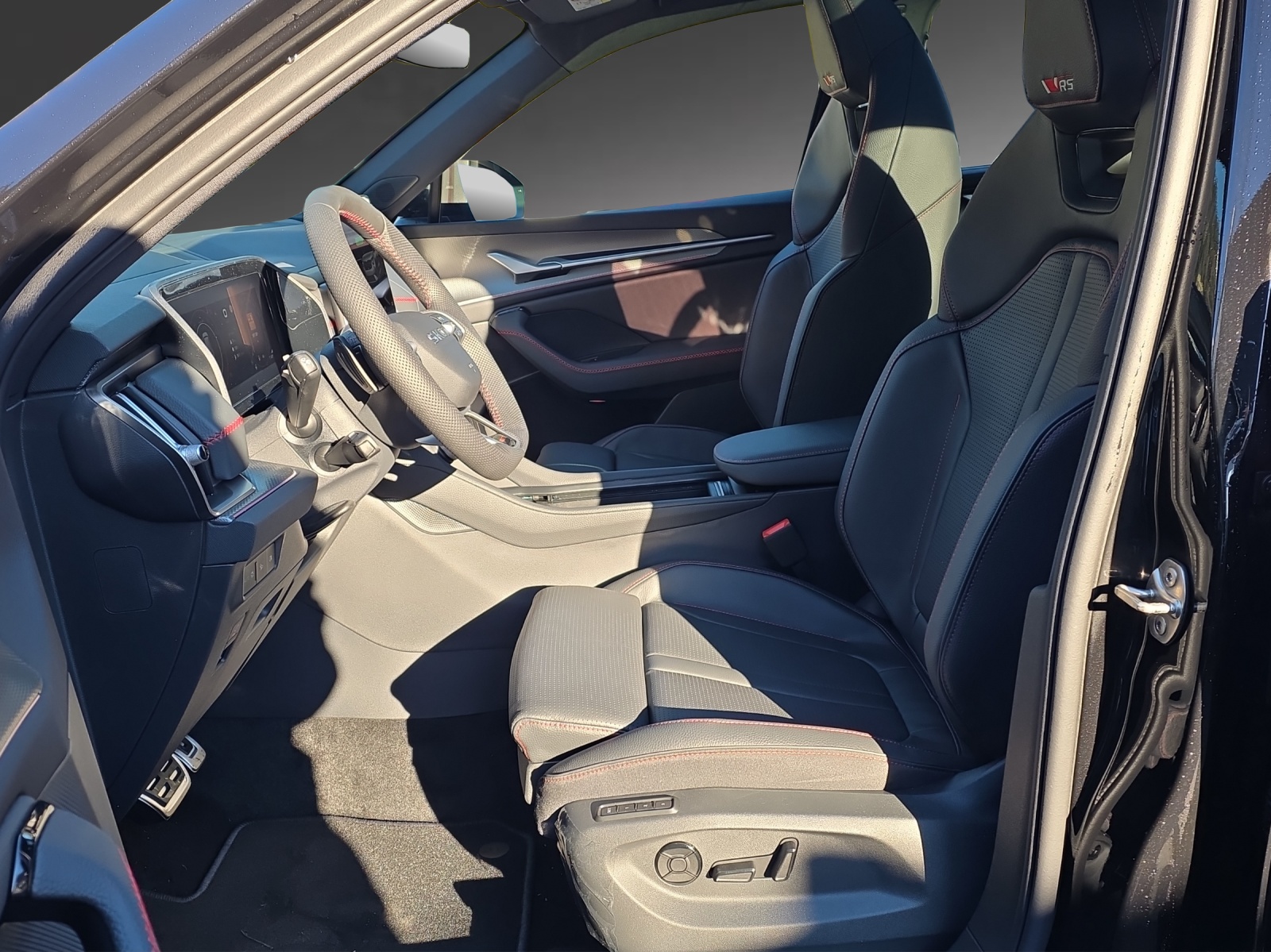 SKODA Kodiaq 2.0 TSI RS 4x4-image-5
