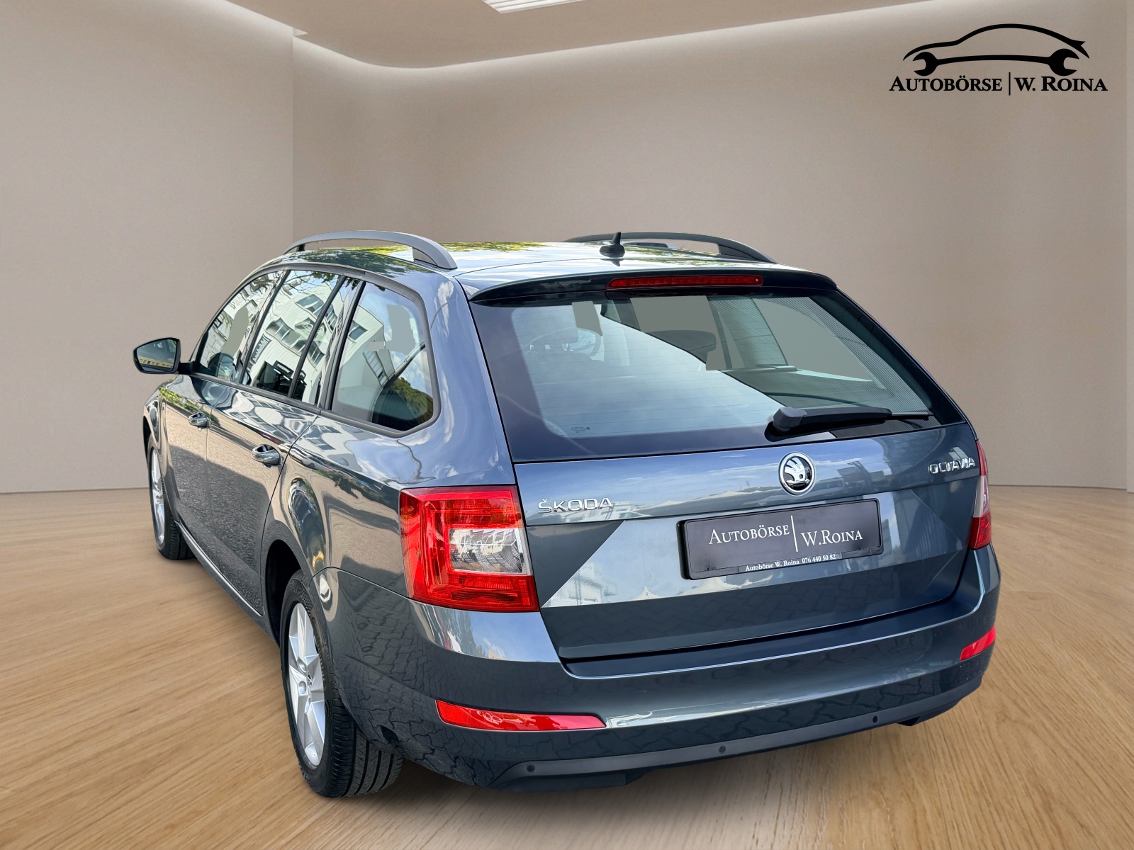 SKODA Octavia Combi 1.4 TSI Ambition DSG-image-4