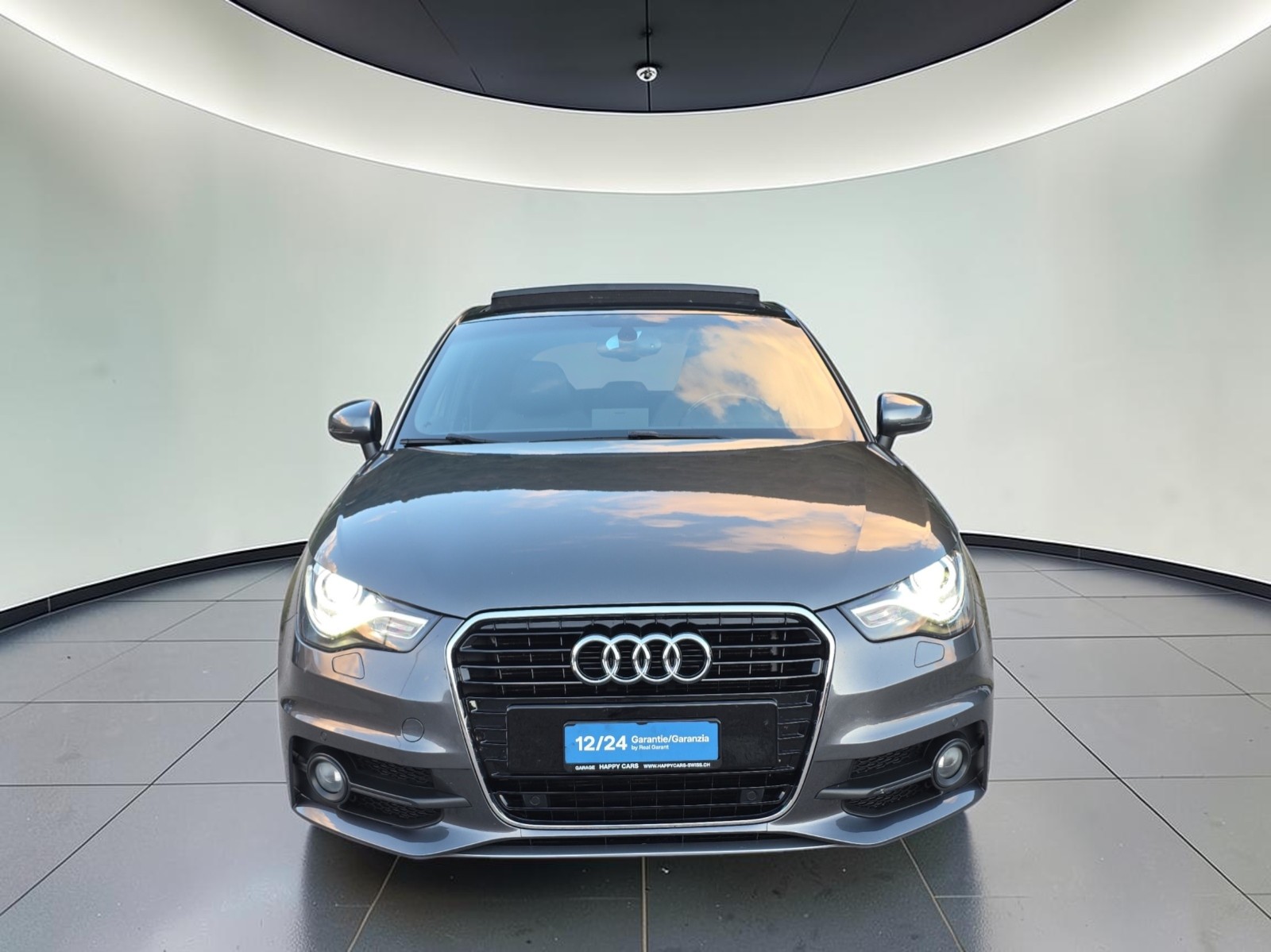 AUDI A1 Sportback 1.4 TFSI Attraction S_LINE-image-1