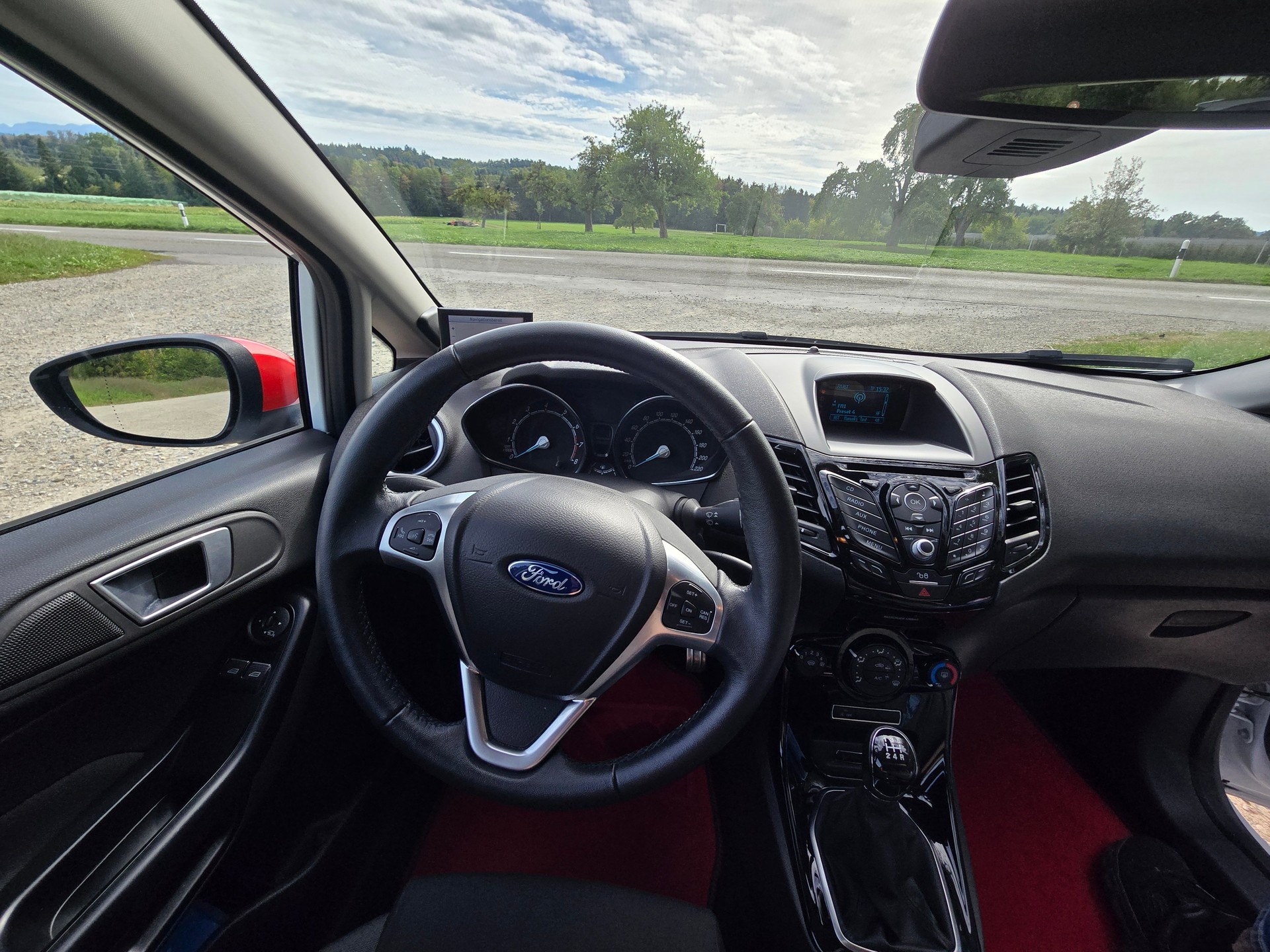 FORD 1.0 EcoB 140 Swiss Edition-image-12