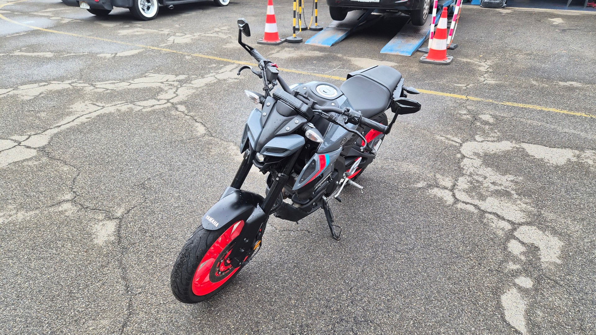 YAMAHA MT-125 ABS-image-3