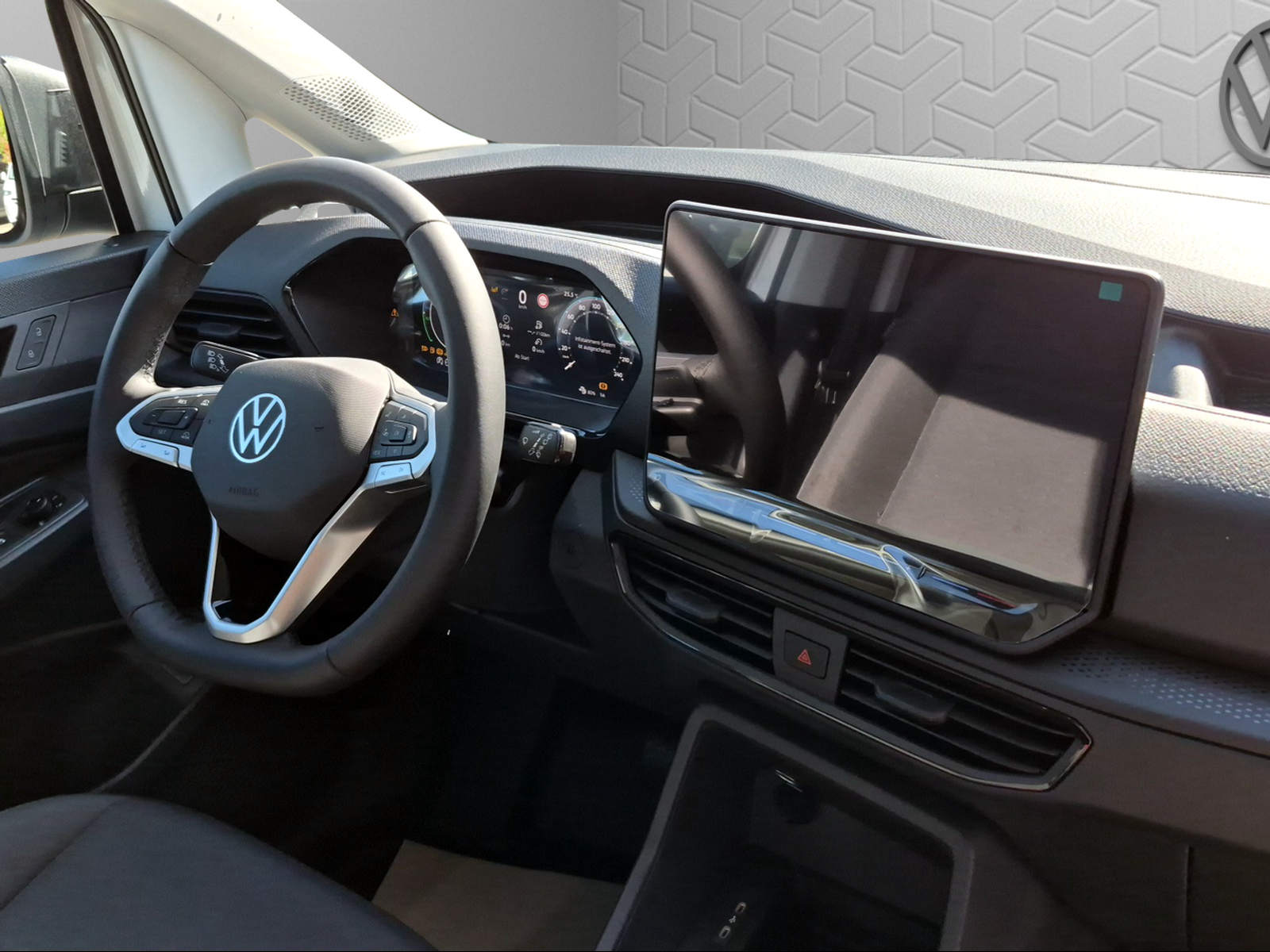 VW Caddy Cargo 1.5 TSI Plug in Hybrid Entry DSG-image-11
