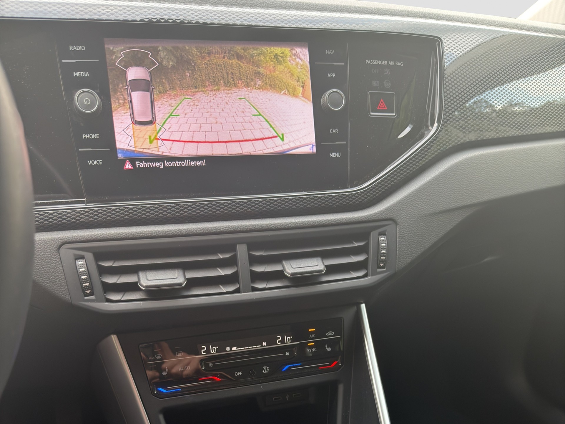 VW Polo 1.0 TSI Style DSG-image-11