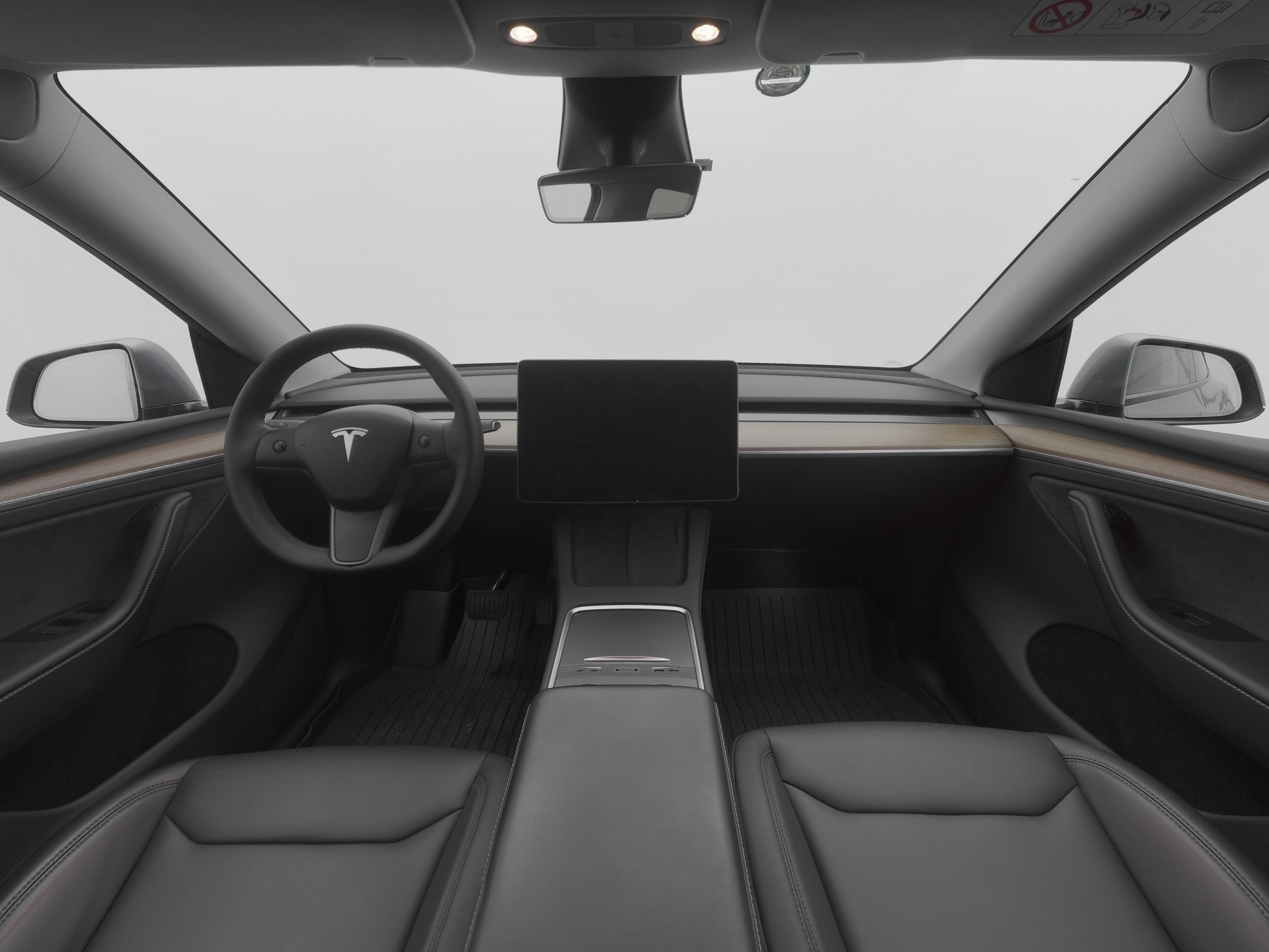 TESLA Model Y Long Range-image-5