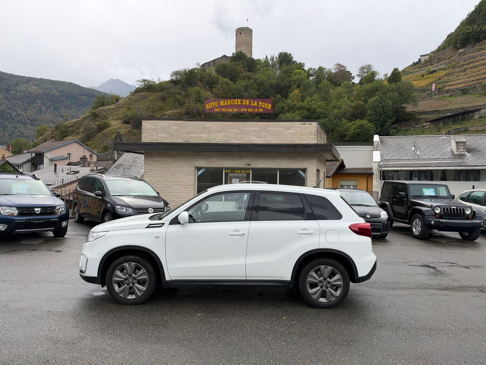 SUZUKI Vitara 1.4 Boosterjet Compact + Automatic-image-0