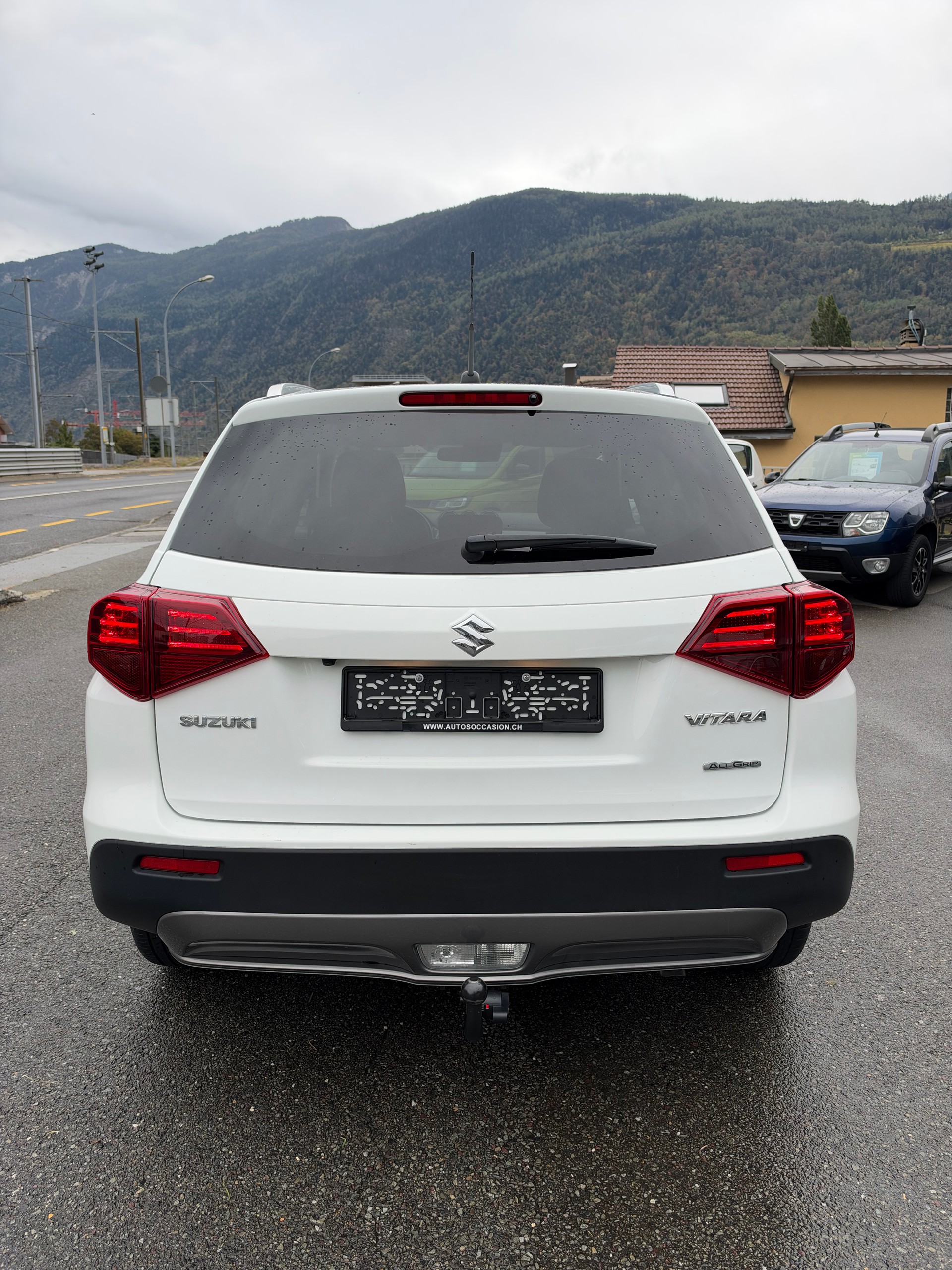 SUZUKI Vitara 1.4 Boosterjet Compact + Automatic-image-7
