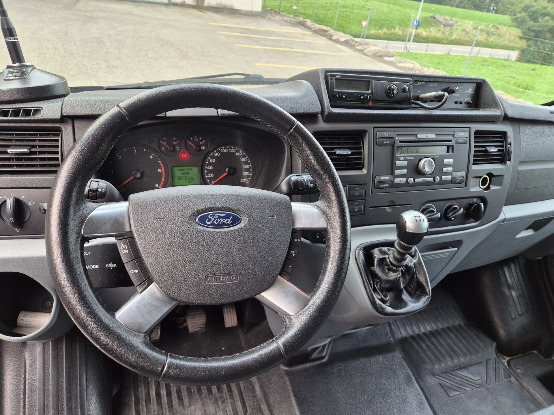 FORD Transit Bus M2 350L Trend-image-4