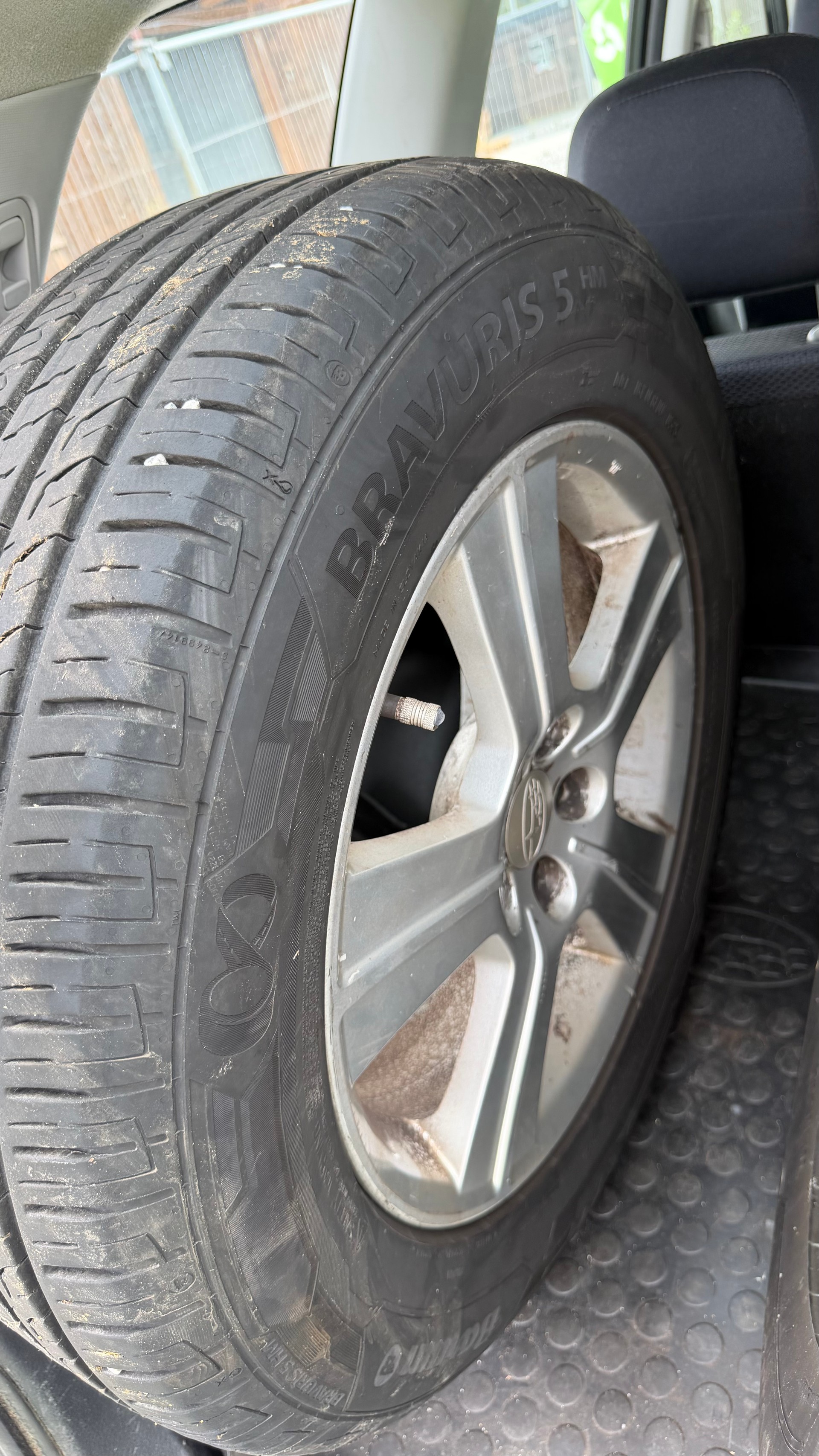 SUBARU Forester 2.0X Swiss Special-image-16