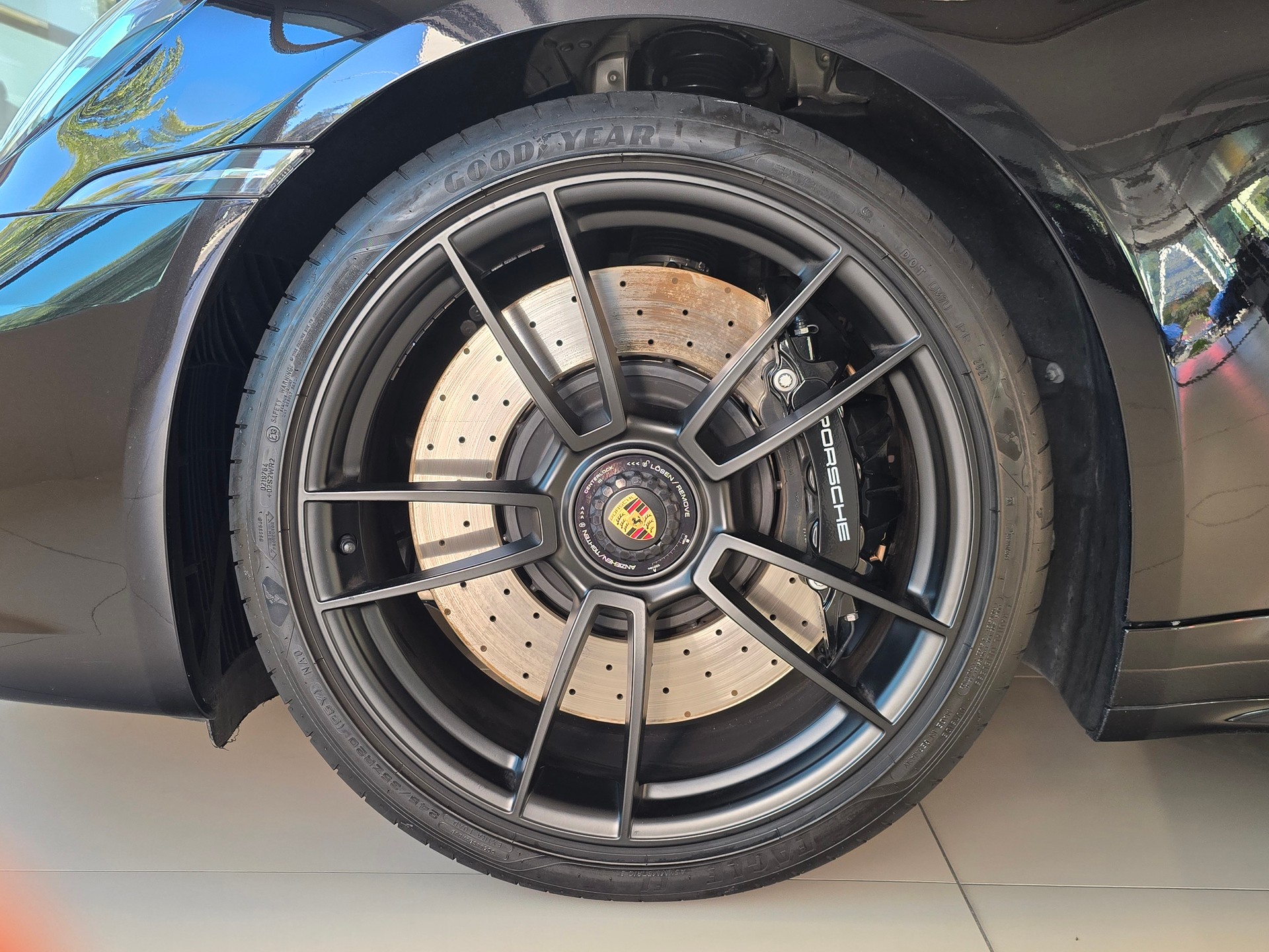 PORSCHE 911 Targa 4 GTS PDK-image-8