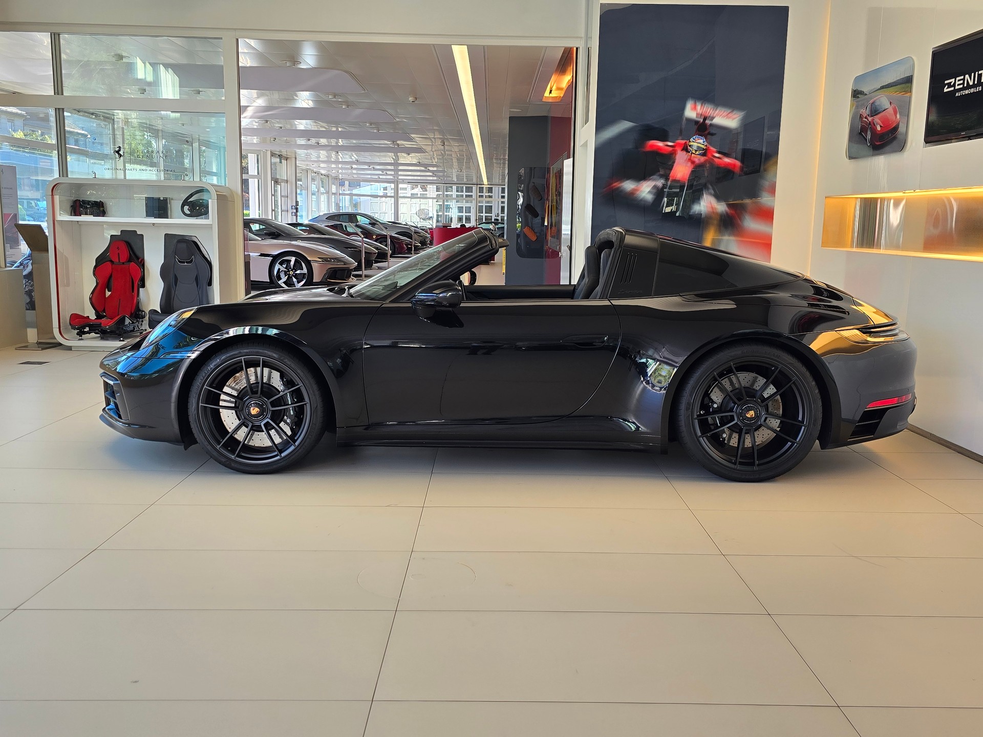 PORSCHE 911 Targa 4 GTS PDK-image-7