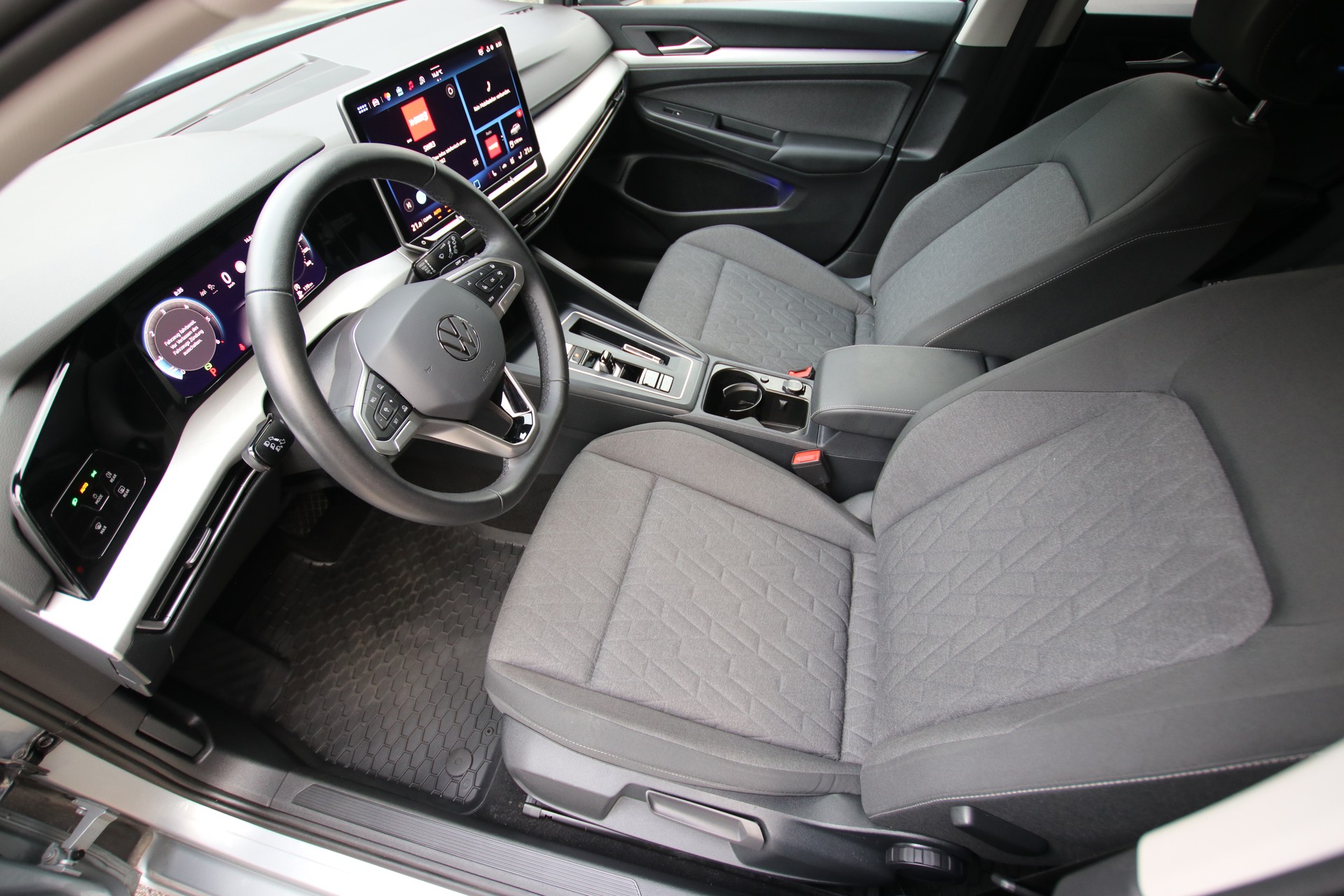 VW Golf 2.0 TDI Style DSG *Werksgarantie bis 05.2030*-image-11