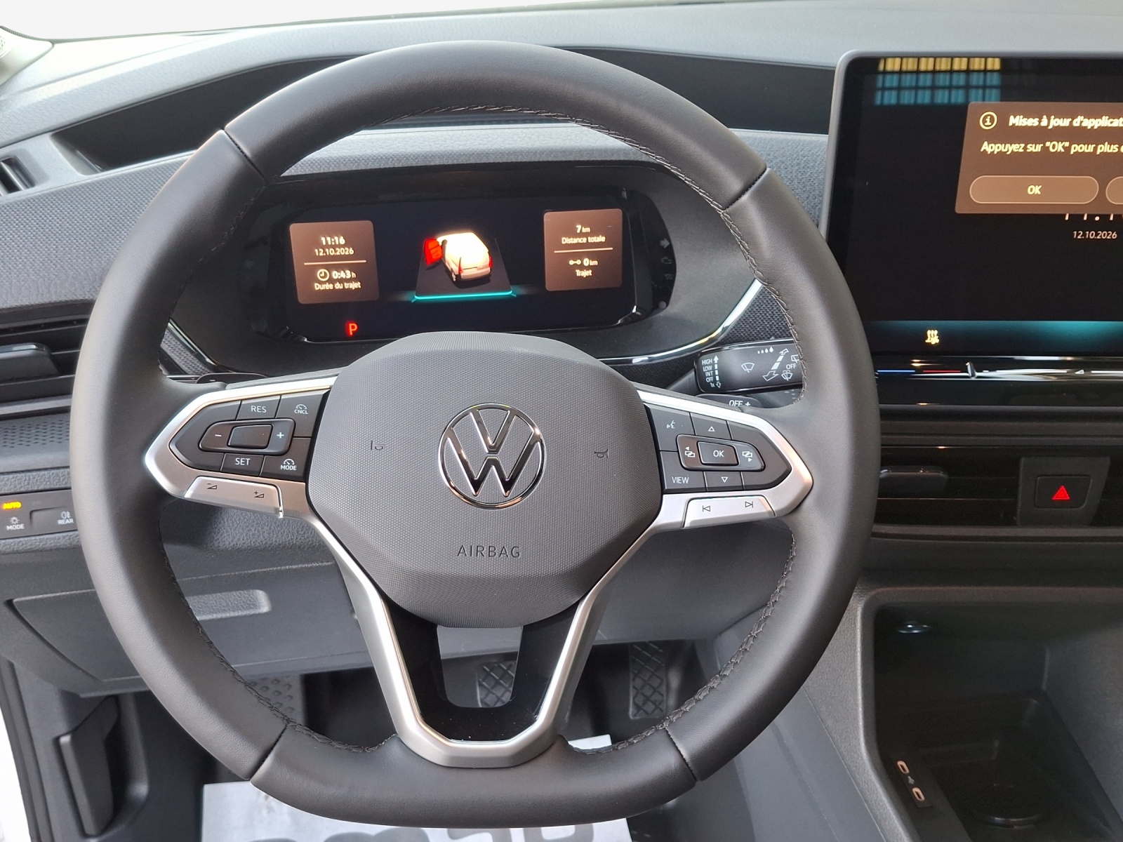 VW Caddy Cargo 1.5 TSI Plug in Hybrid DSG Maxi Entry-image-9